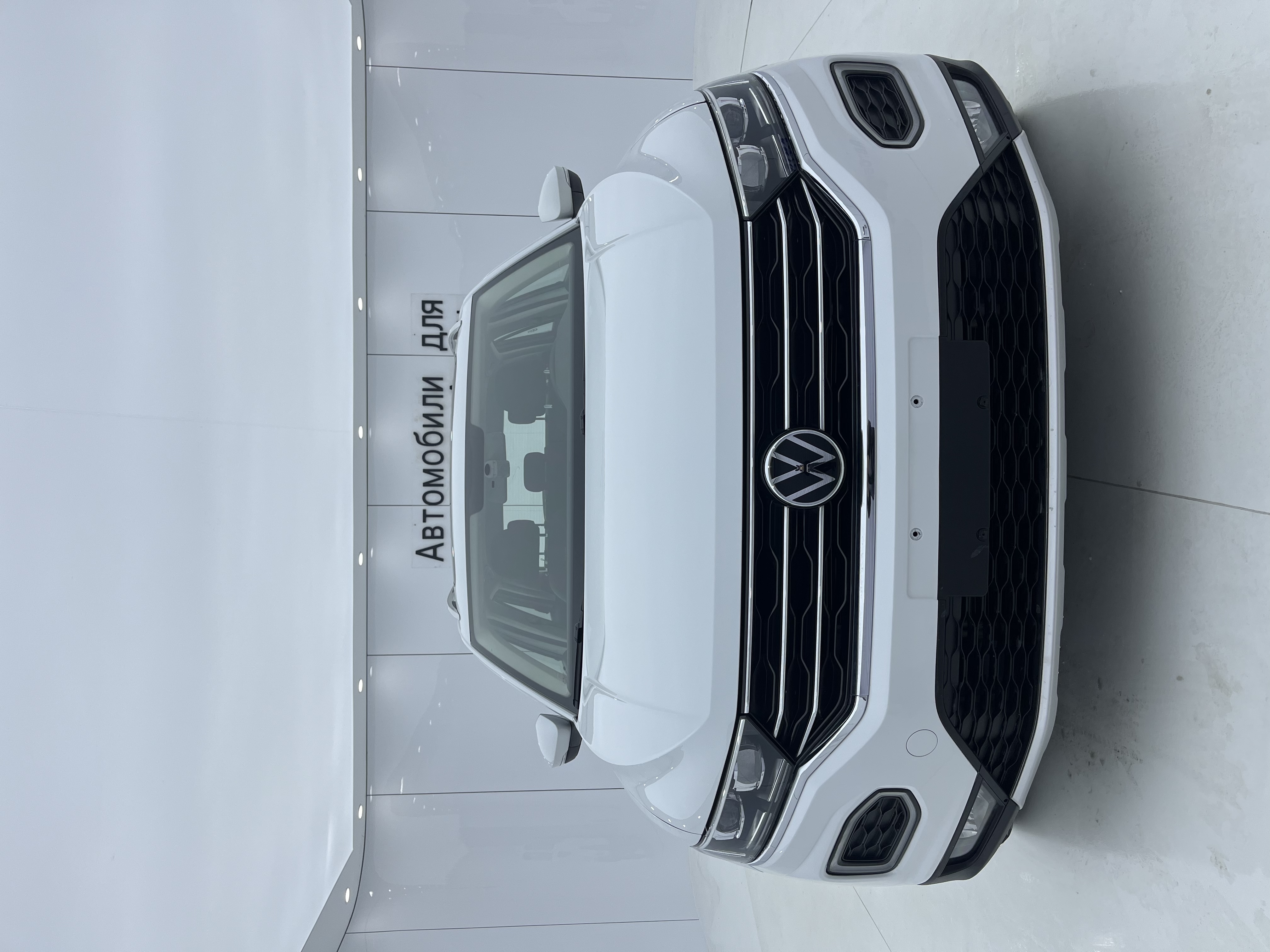 Volkswagen T-Roc 2022 immagine di auto #2