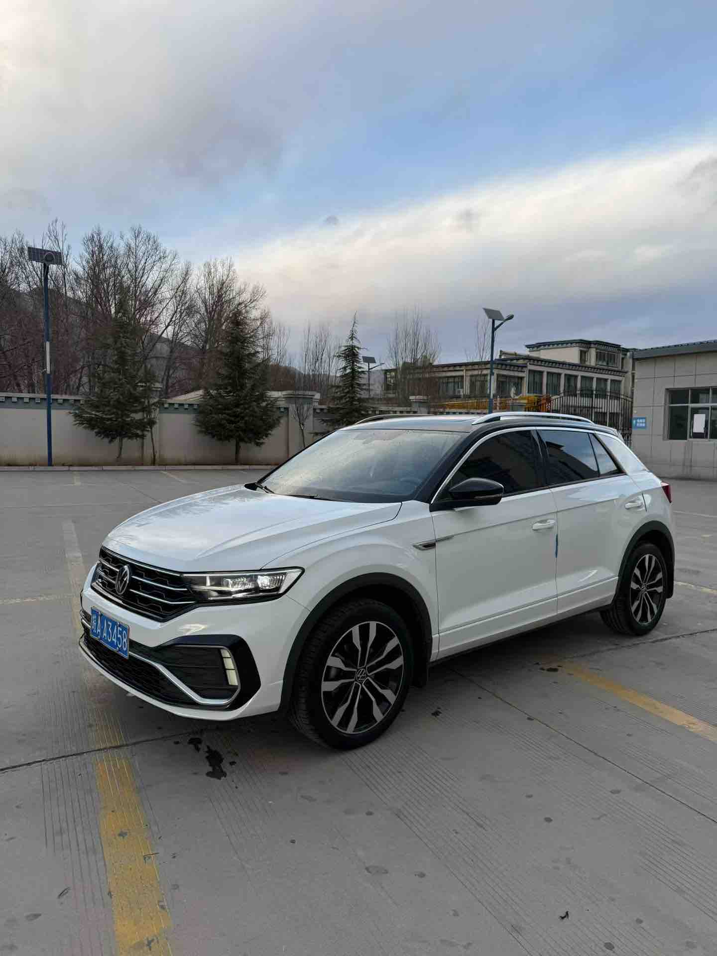 T-Roc 2022 #2 T-Roc 2022 car image #2