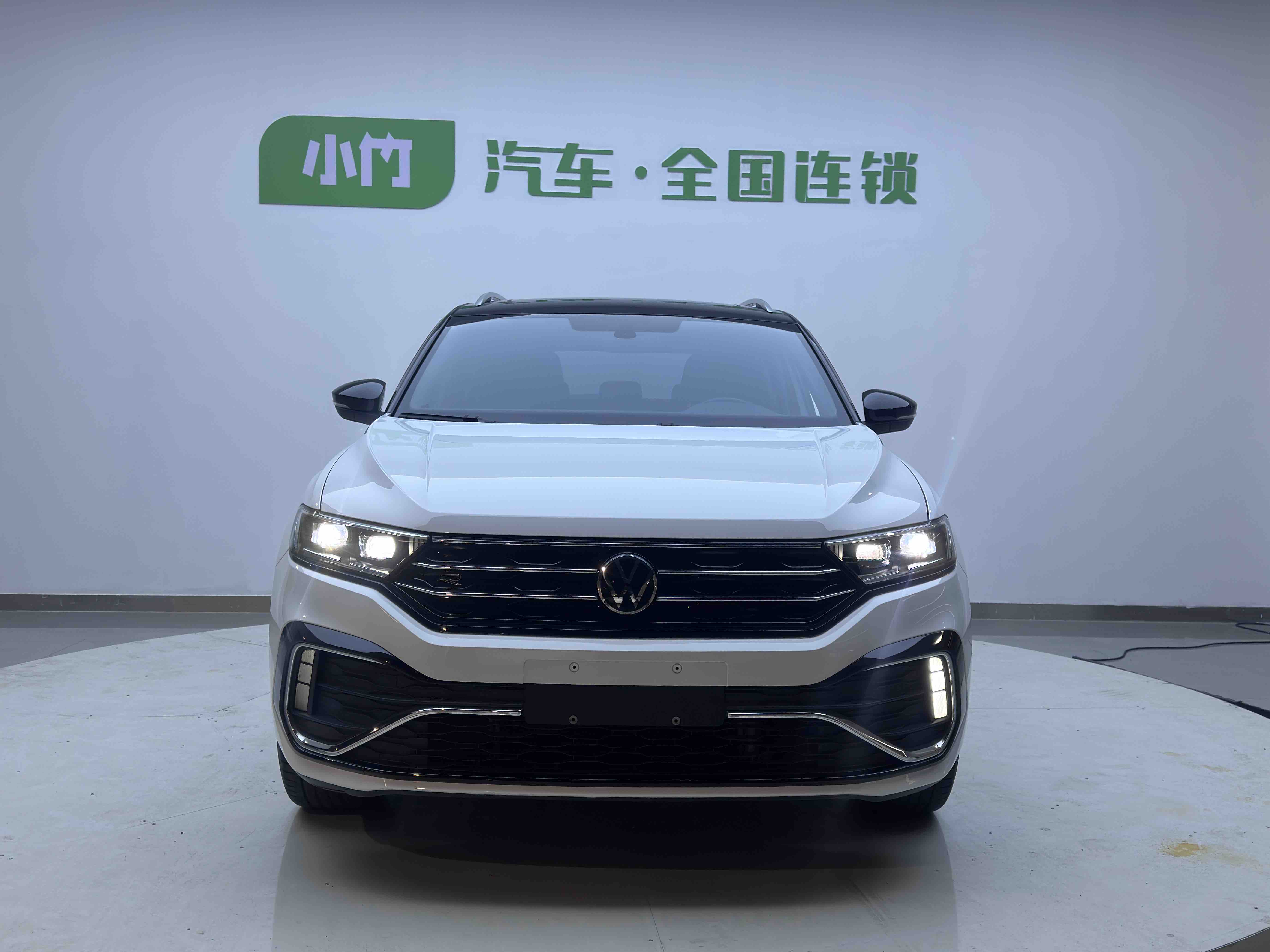 T-Roc 2022 car image #2