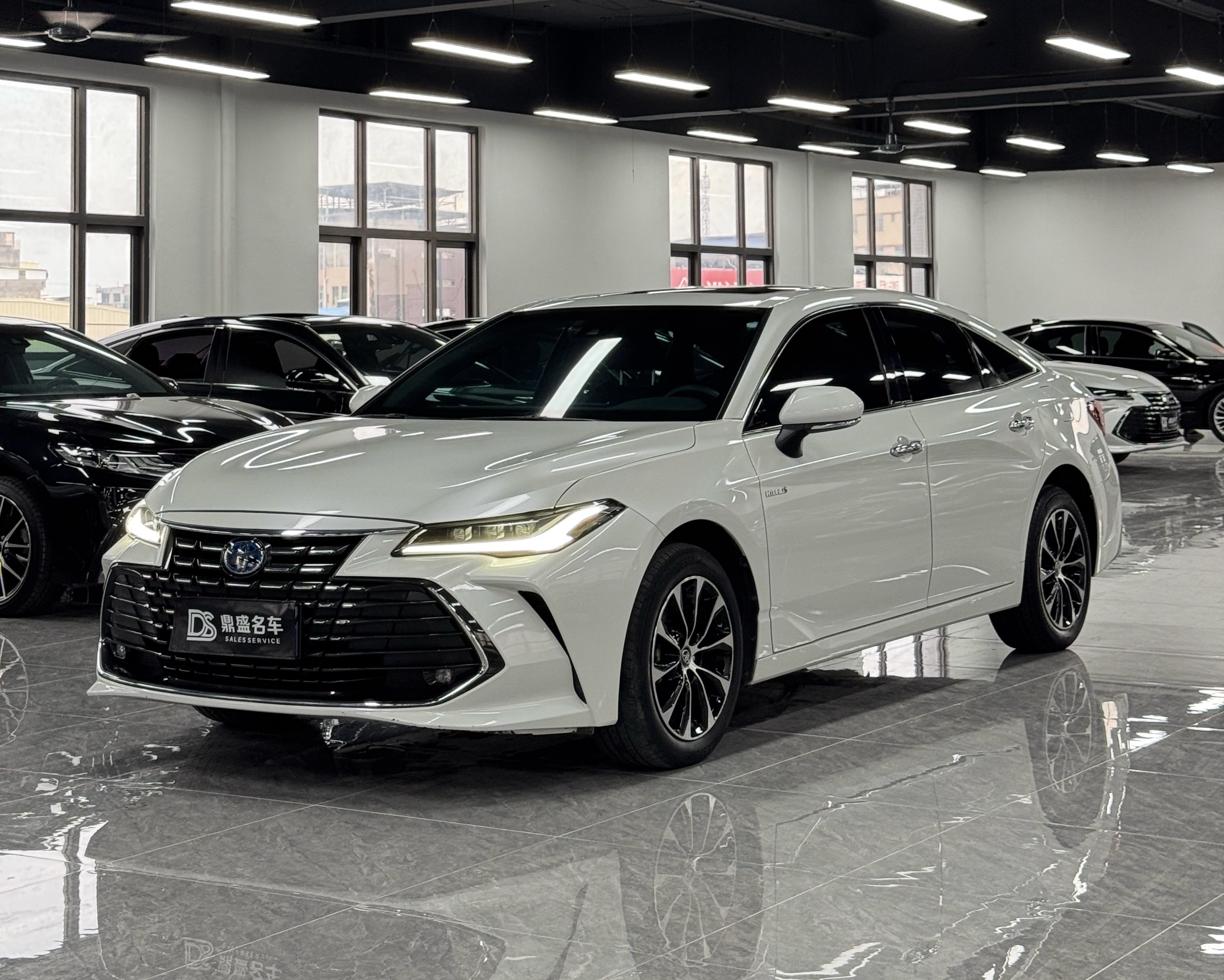 Toyota Avalon 2022 #2 Toyota Avalon 2022 car image #2