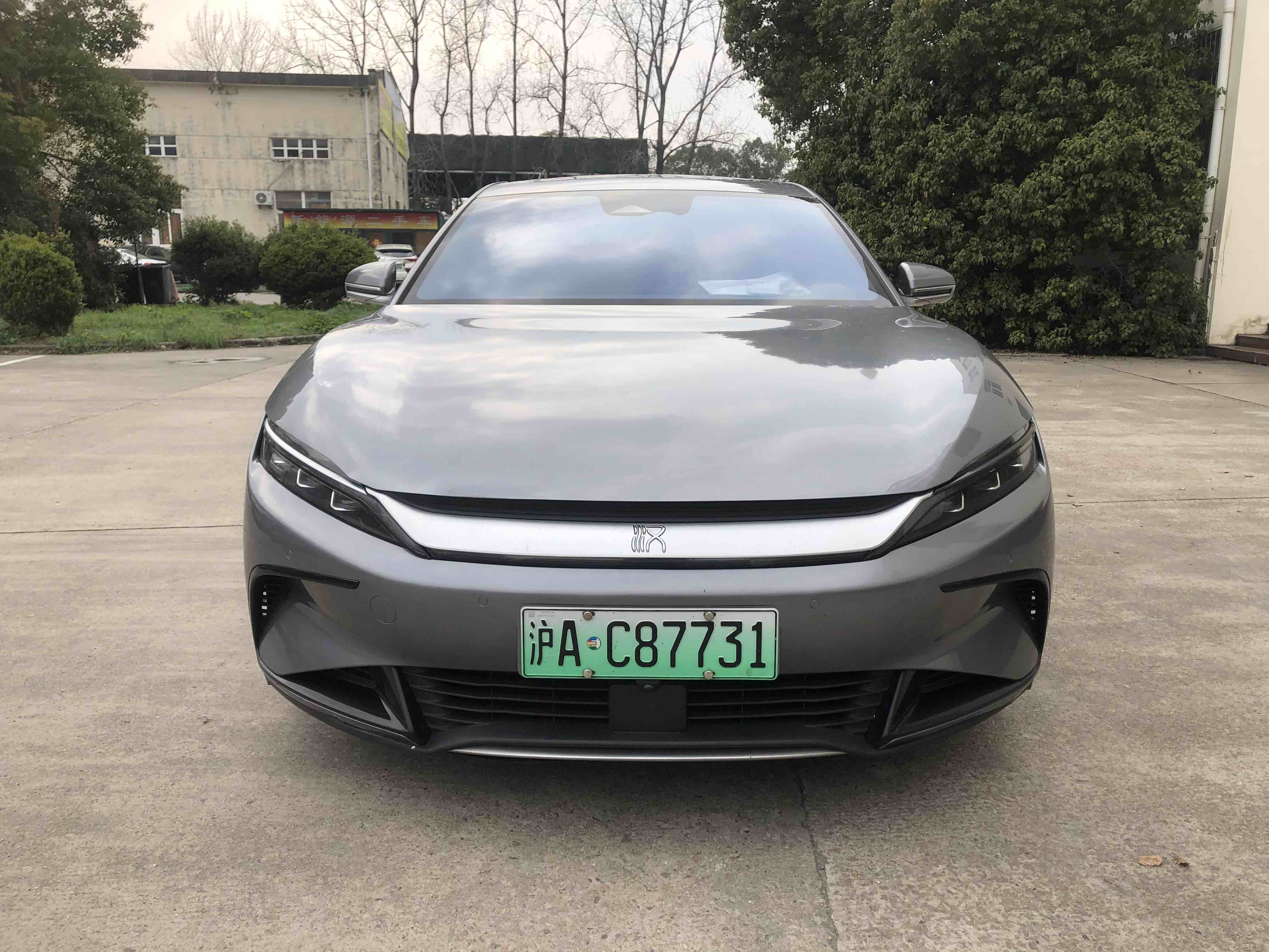 BYD Han 2023 car image #2