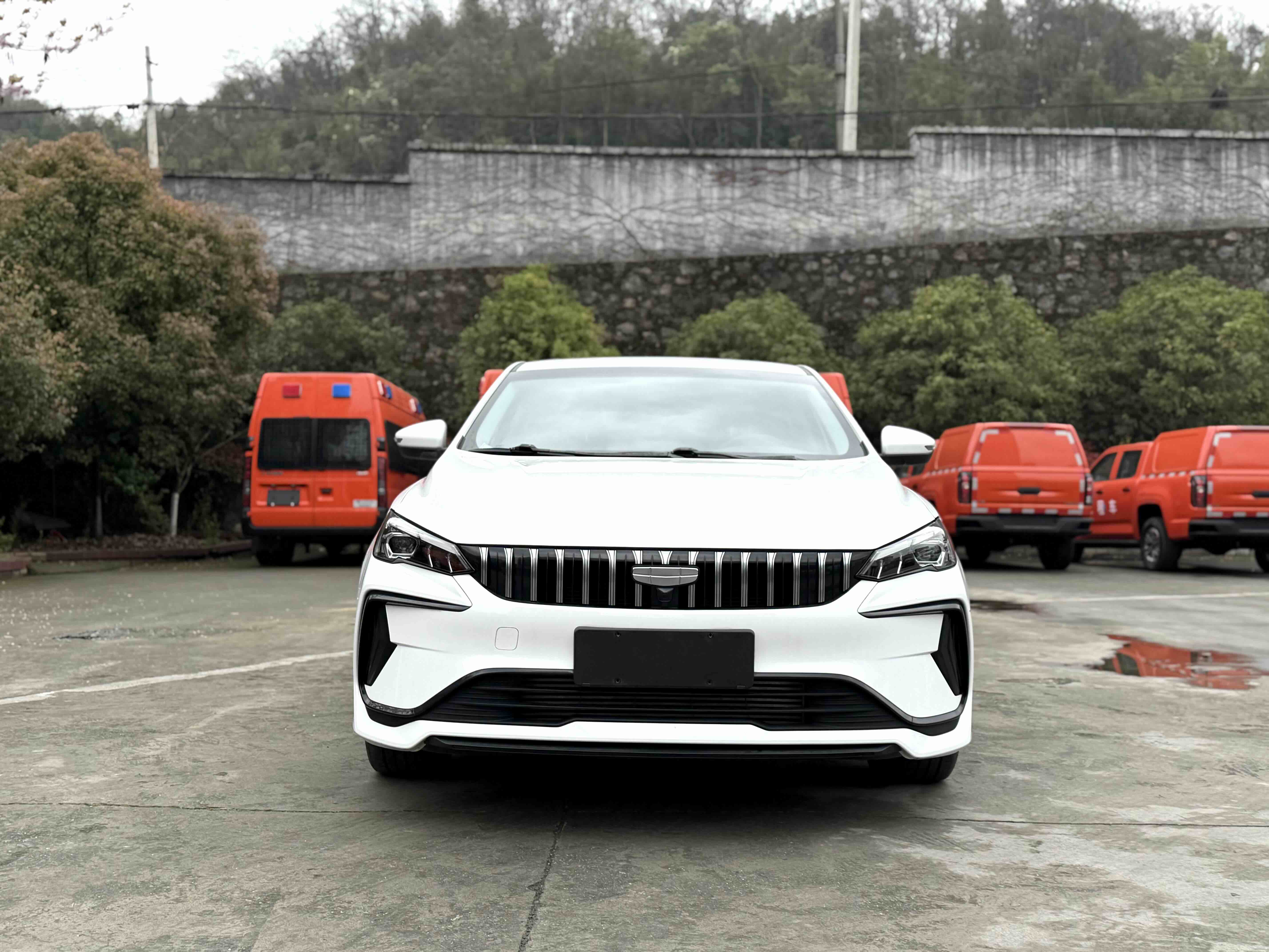 GEELY Binray 2023 #2 GEELY Binray 2023 car image #2