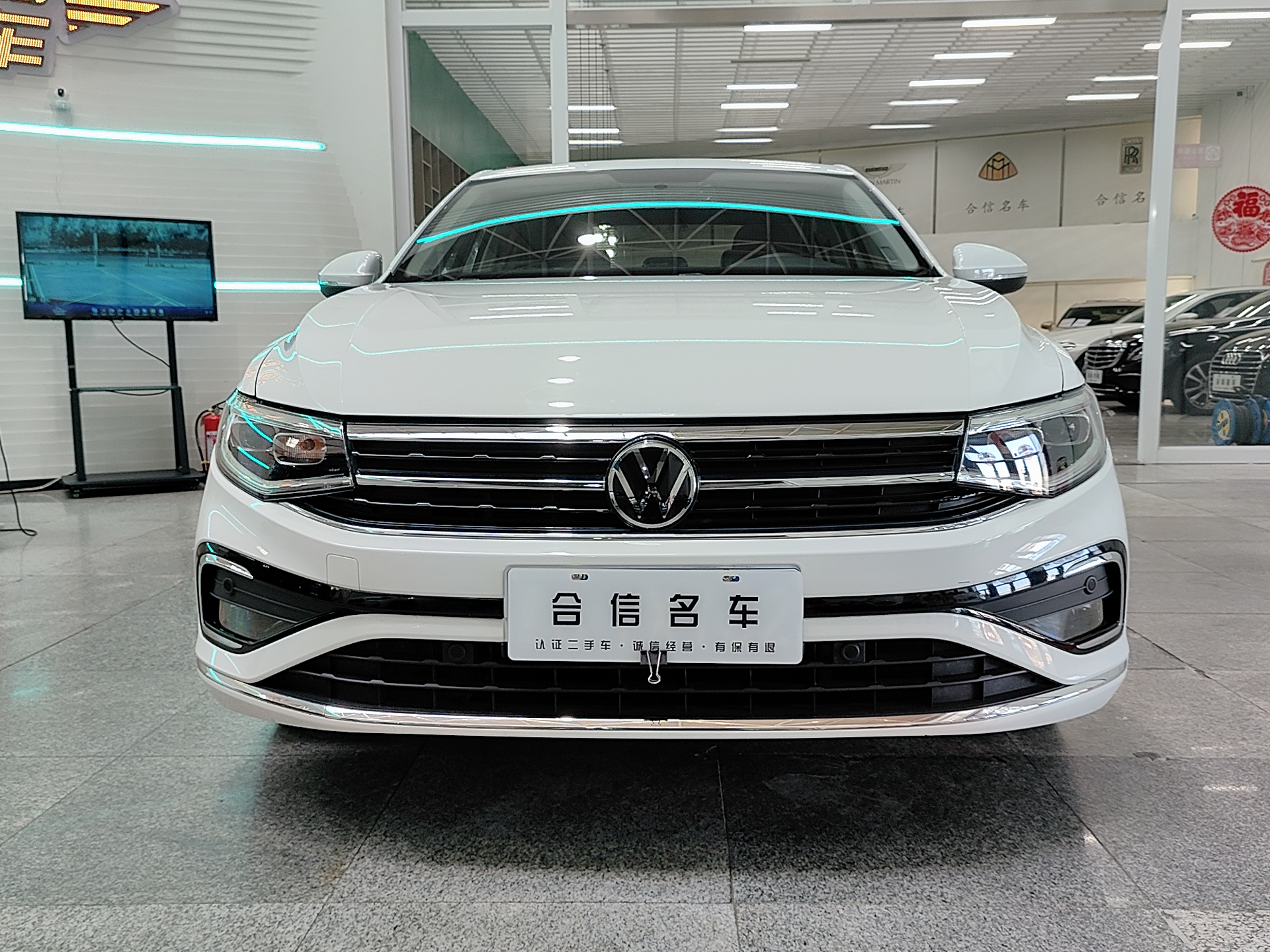Volkswagen Bora 2022 car image #2
