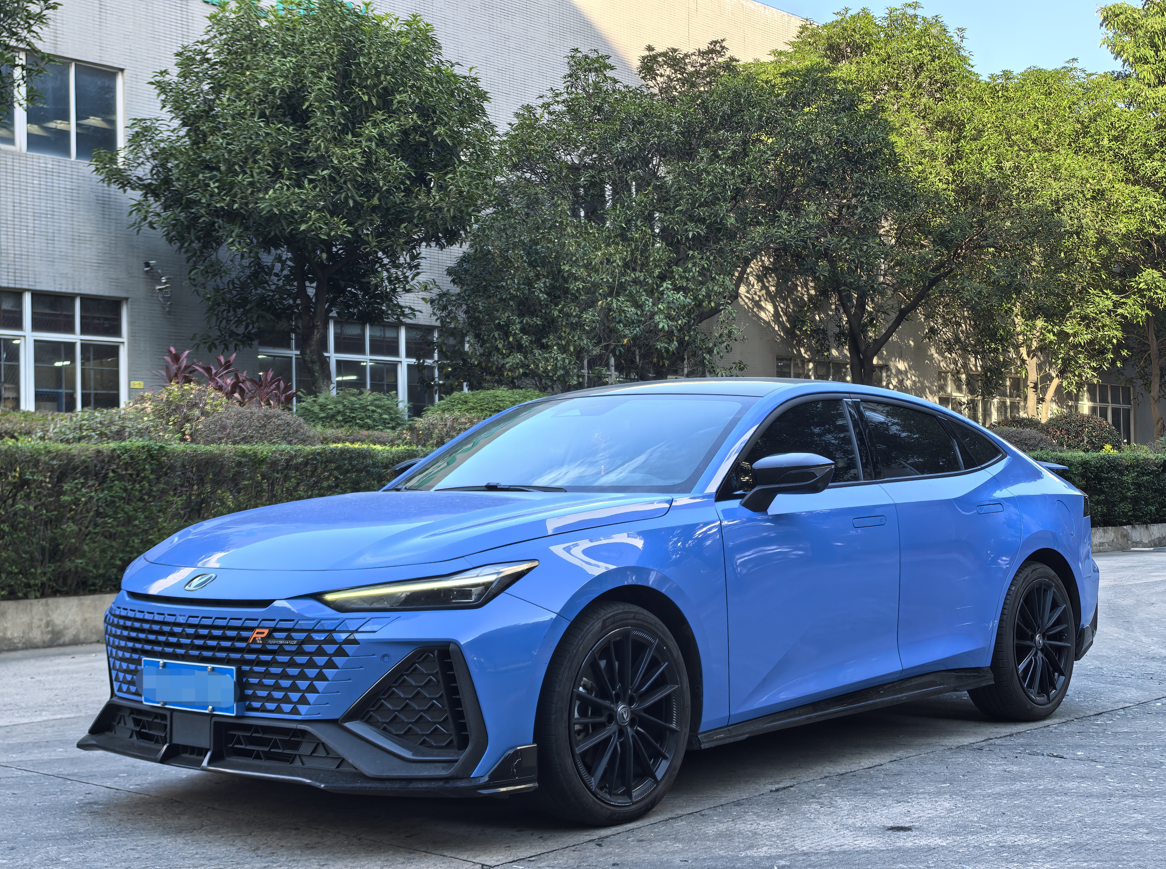 Changan UNI-V 2022 car image #2