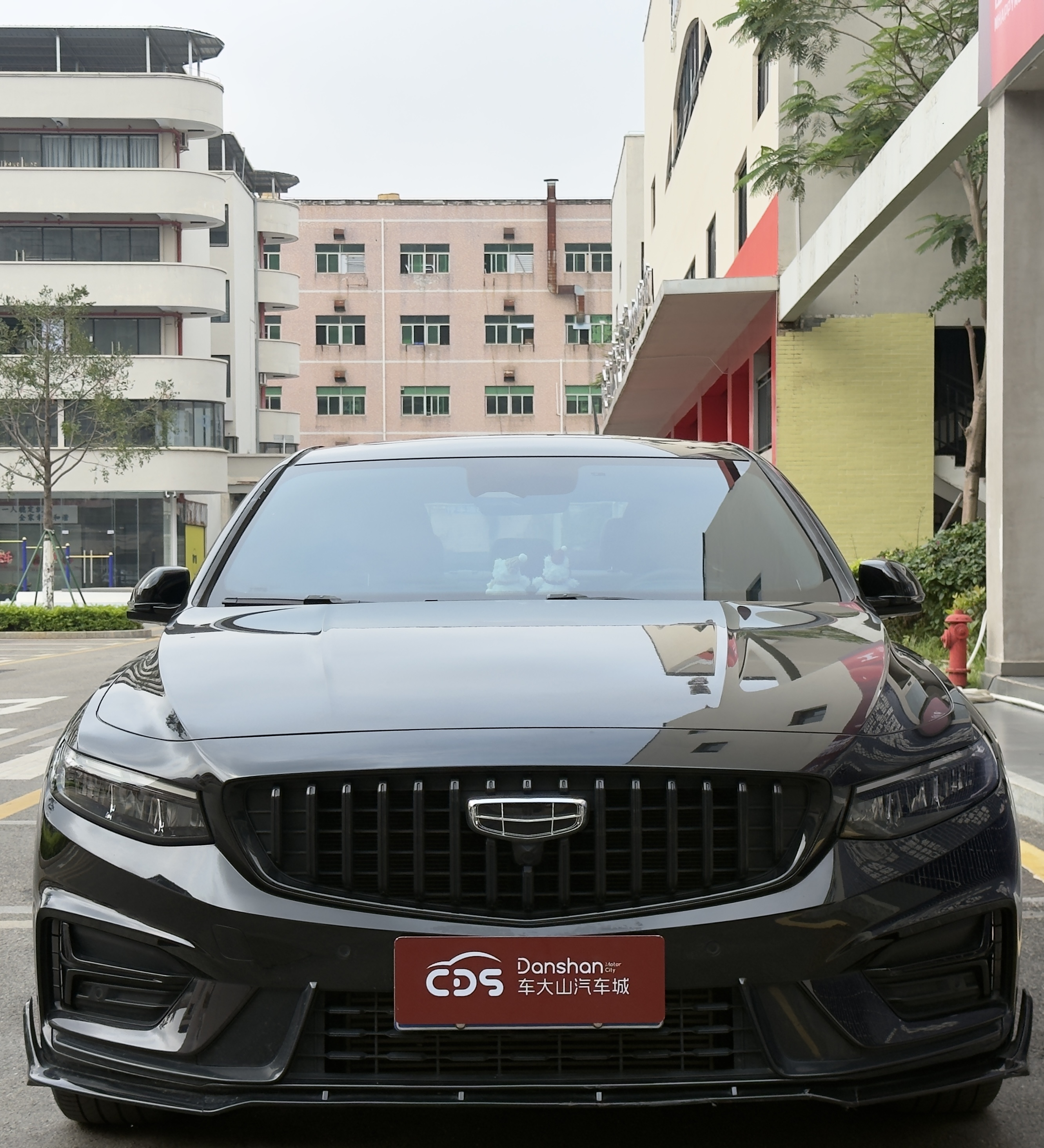 Preface 2022 car image #2