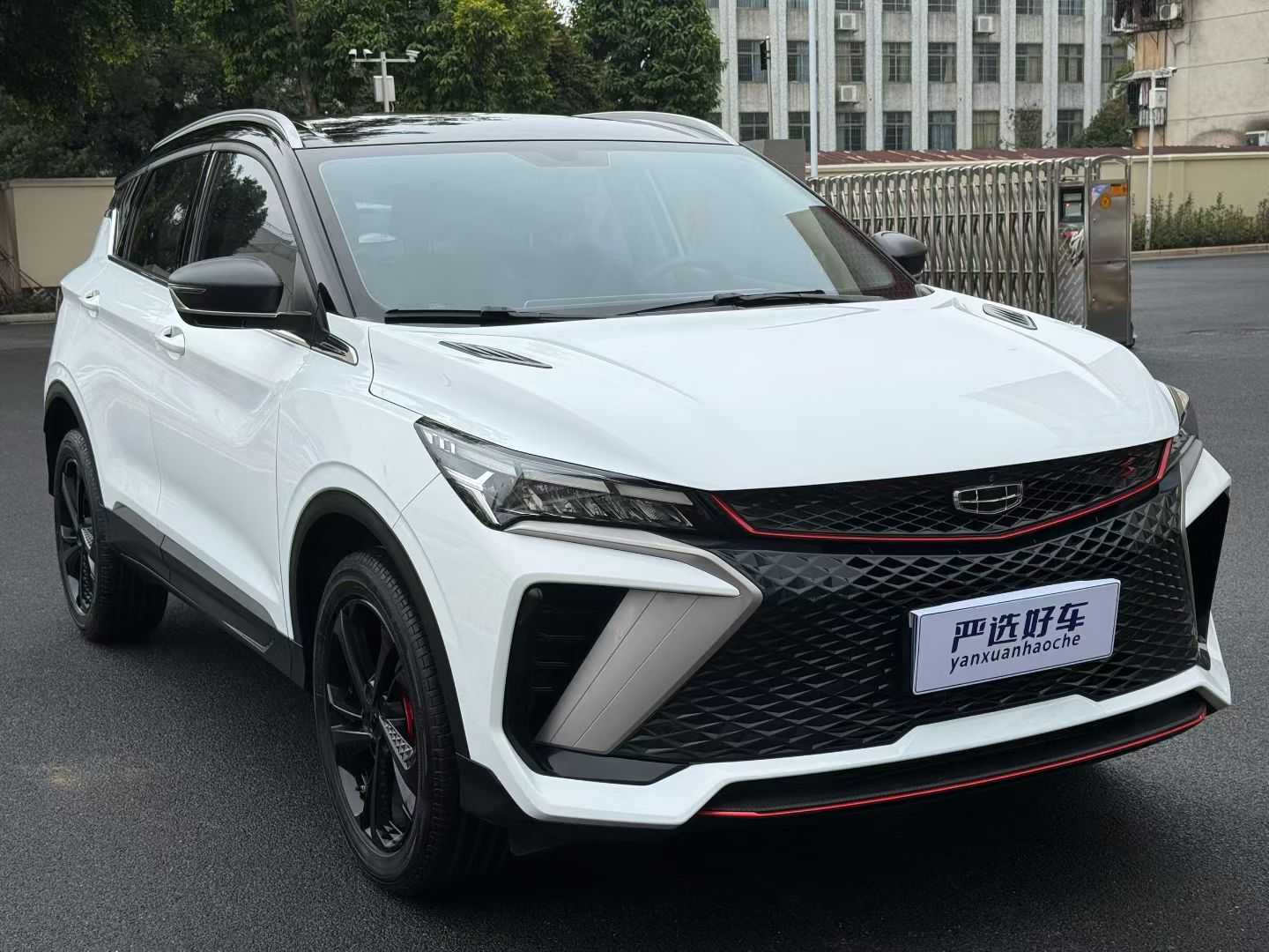 GEELY Coolray 2023 car image #2