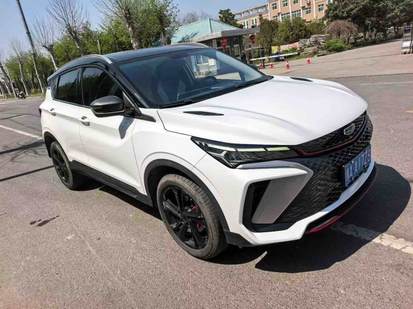 GEELY Coolray 2022 car image #2