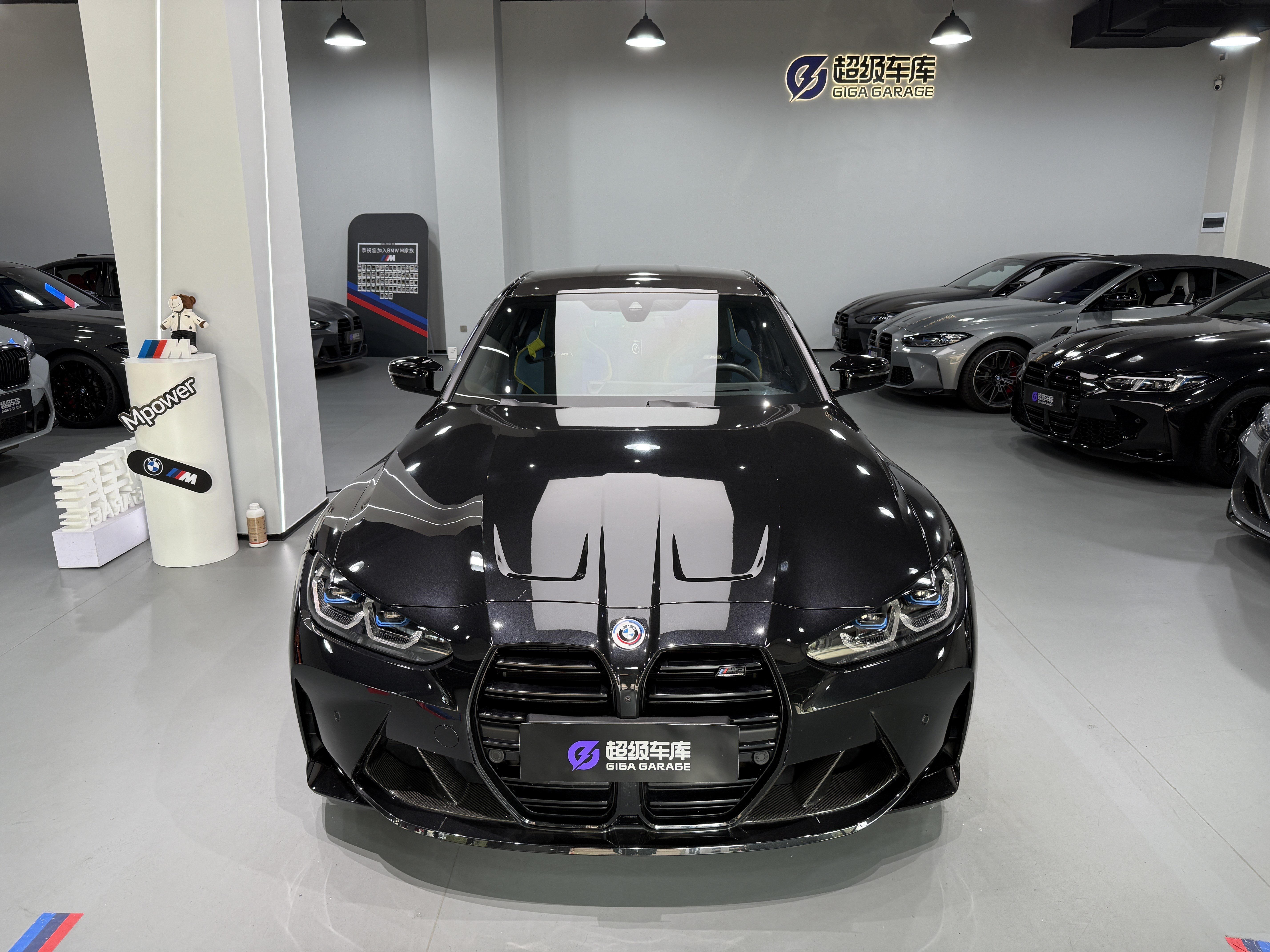 BMW M3 2023 car image #2