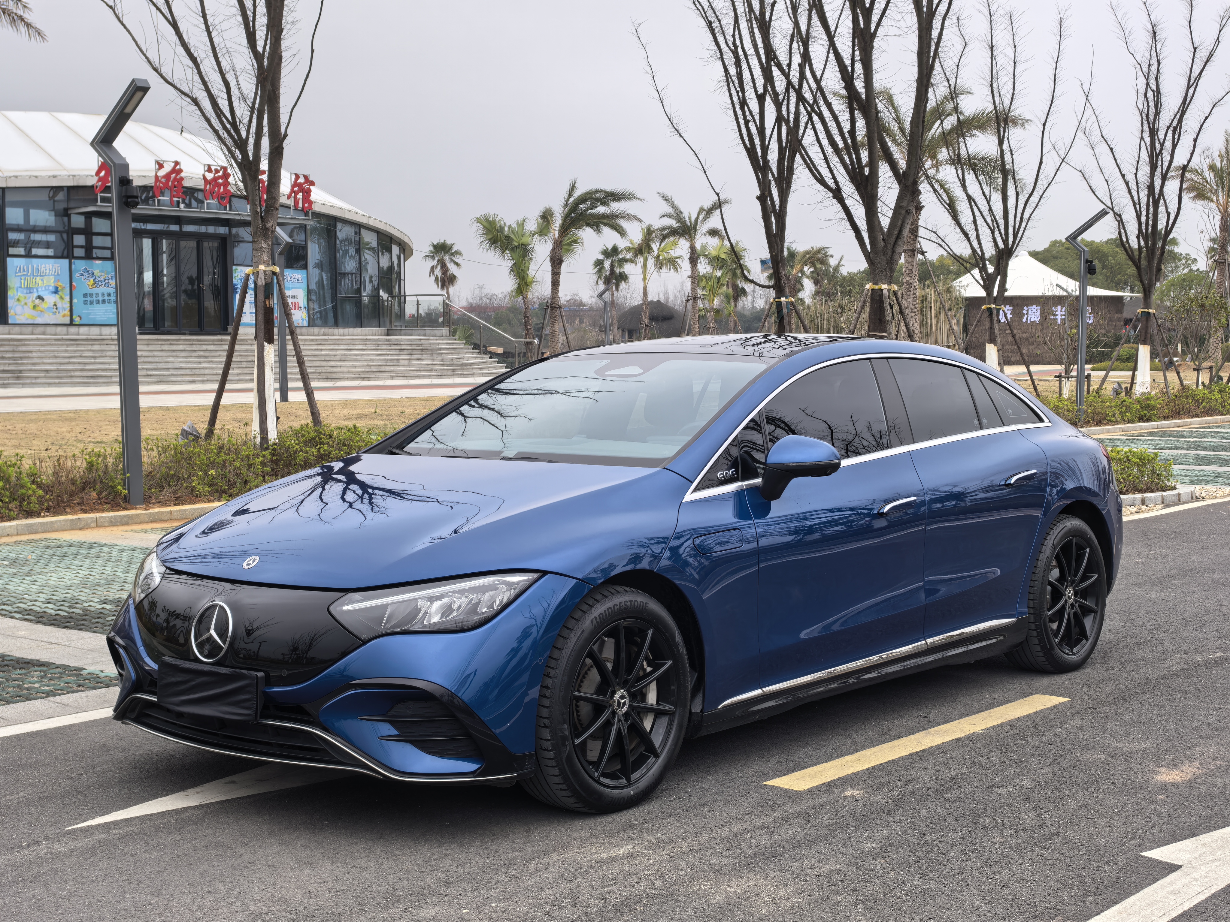 Mercedes-Benz EQE Class 2024 #2 Mercedes-Benz EQE Class 2024 car image #2