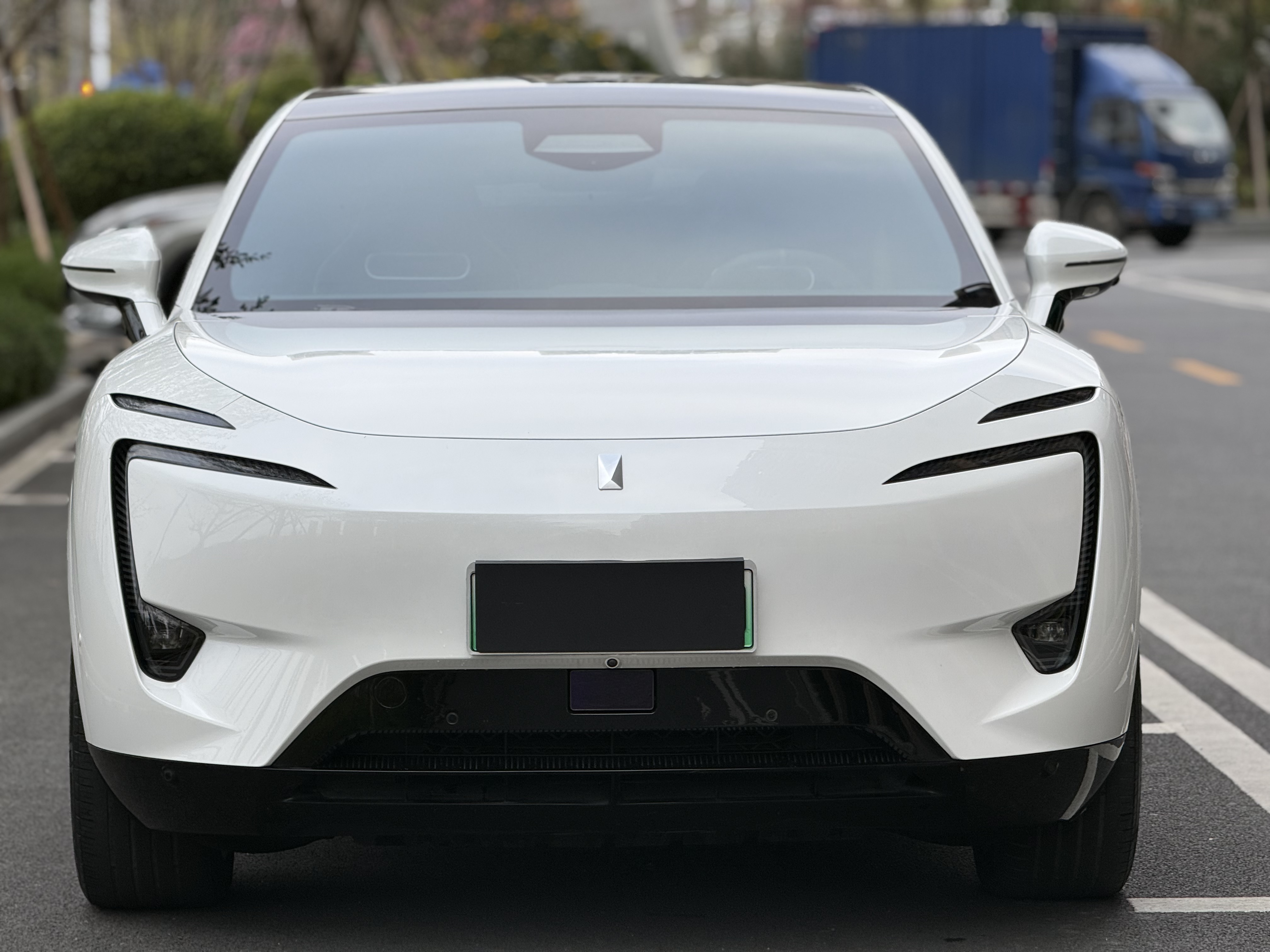 Avatr 11 2023 immagine di auto #2