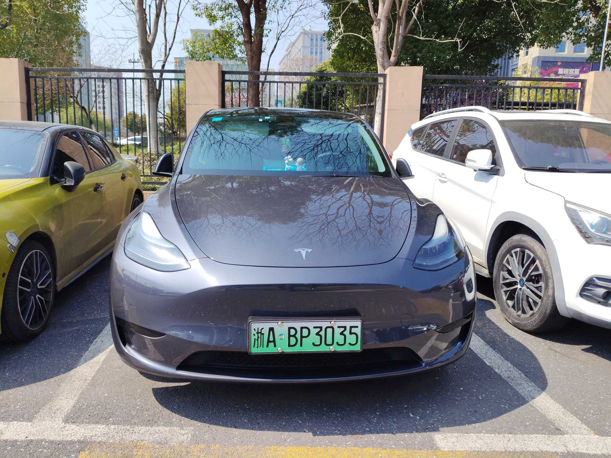 特斯拉 Model Y 2023 汽车图片 #2