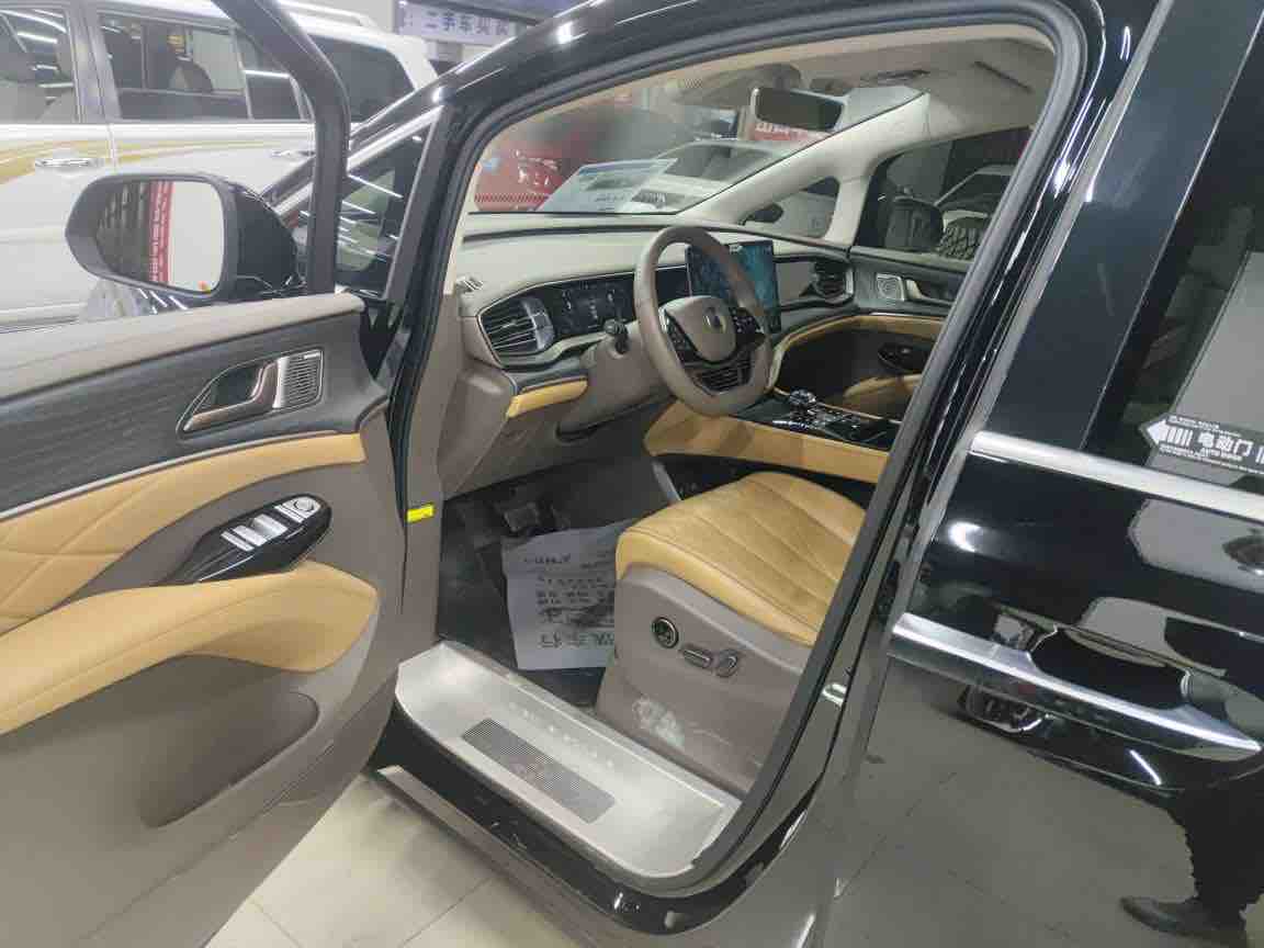 Denza D9 2023 #2 Denza D9 2023 imagen de coche #2