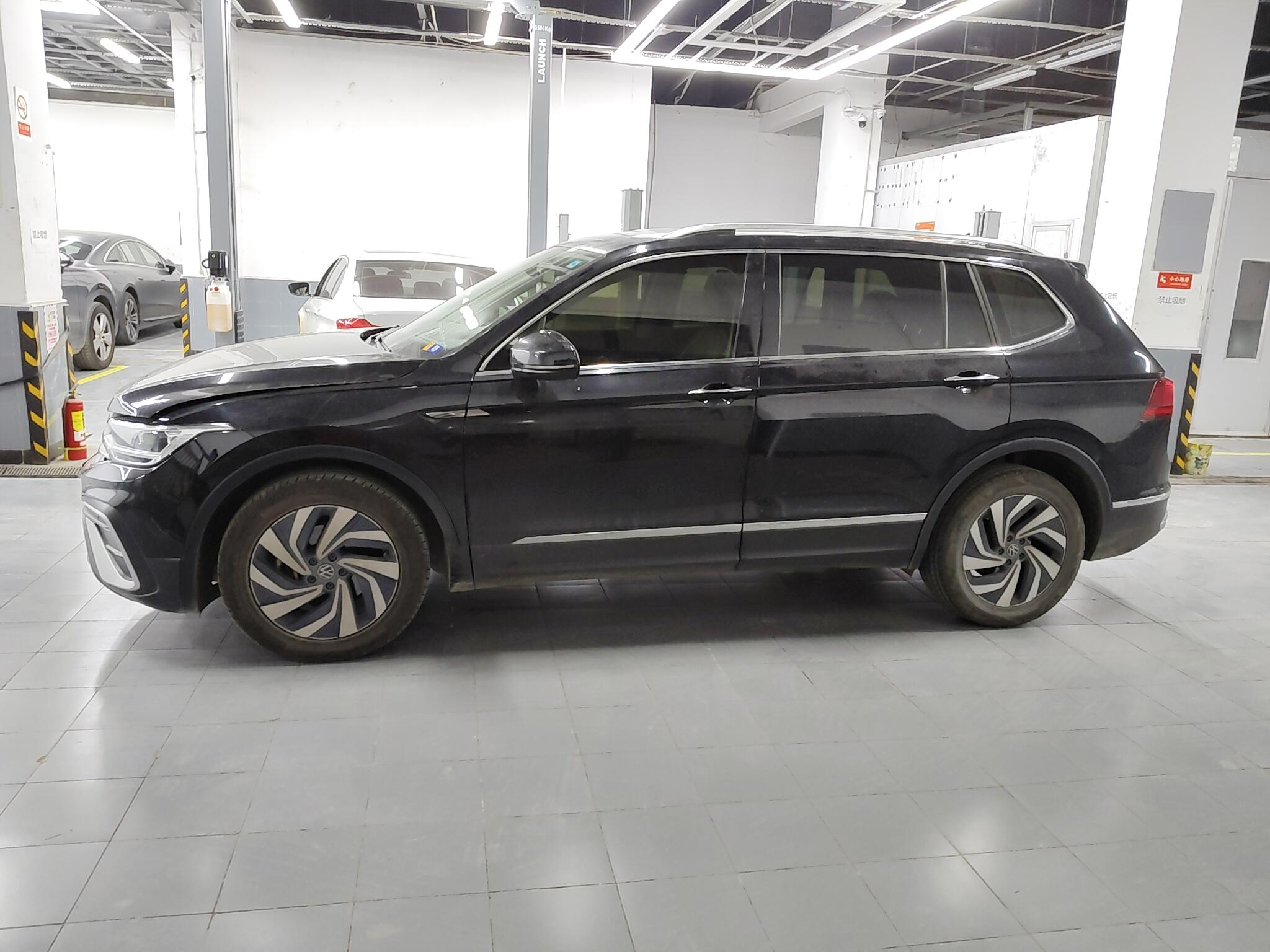 Volkswagen Tiguan L 2022 #2 Volkswagen Tiguan L 2022 immagine di auto #2