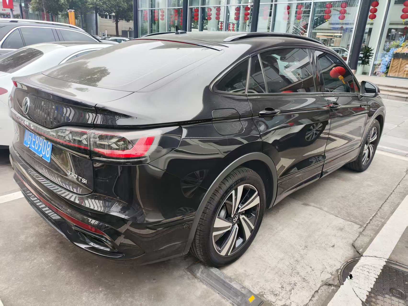 Volkswagen Tiguan X 2023 car image #2