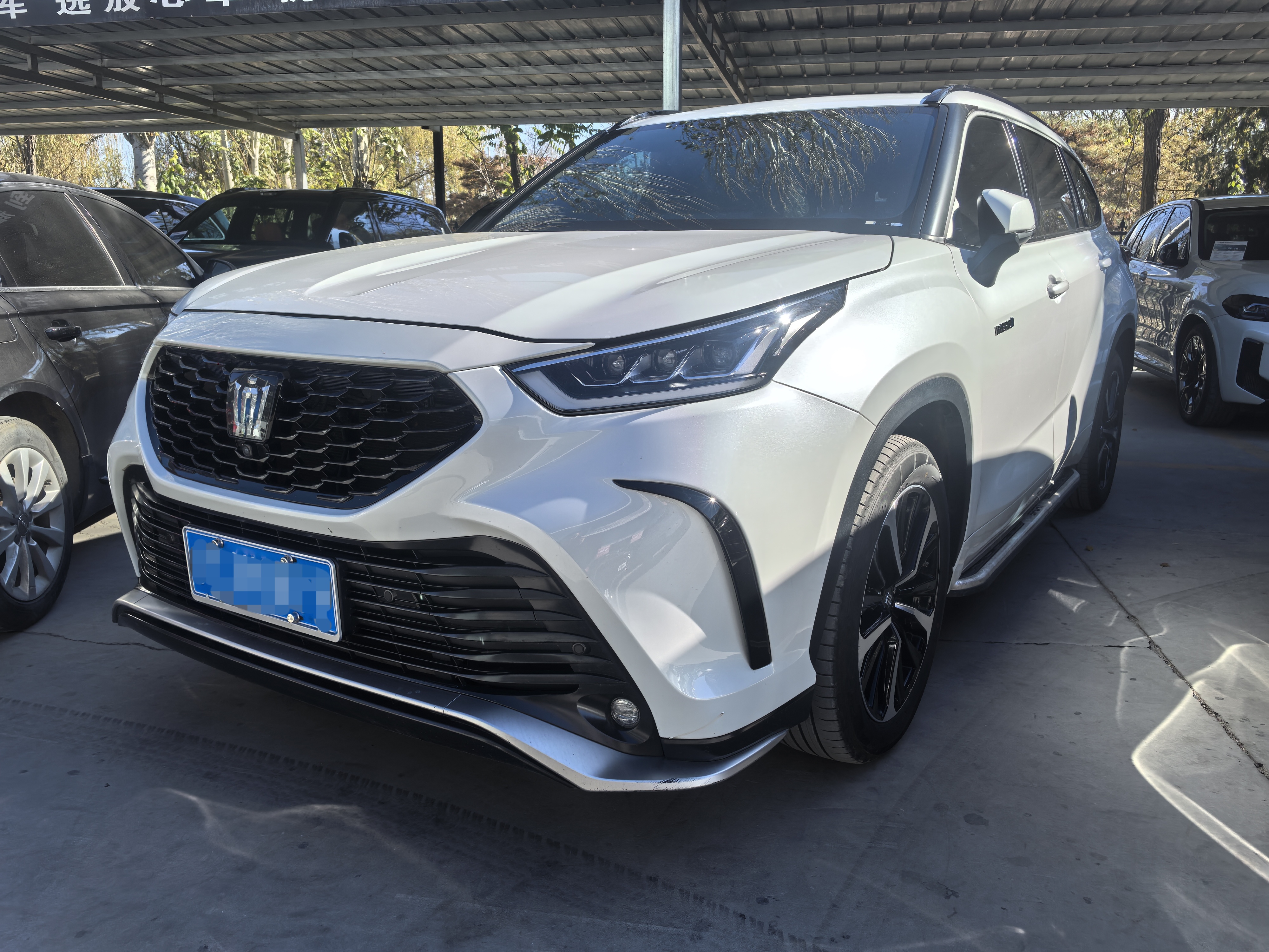 Toyota Crown Kluger 2022 #2 Toyota Crown Kluger 2022 car image #2