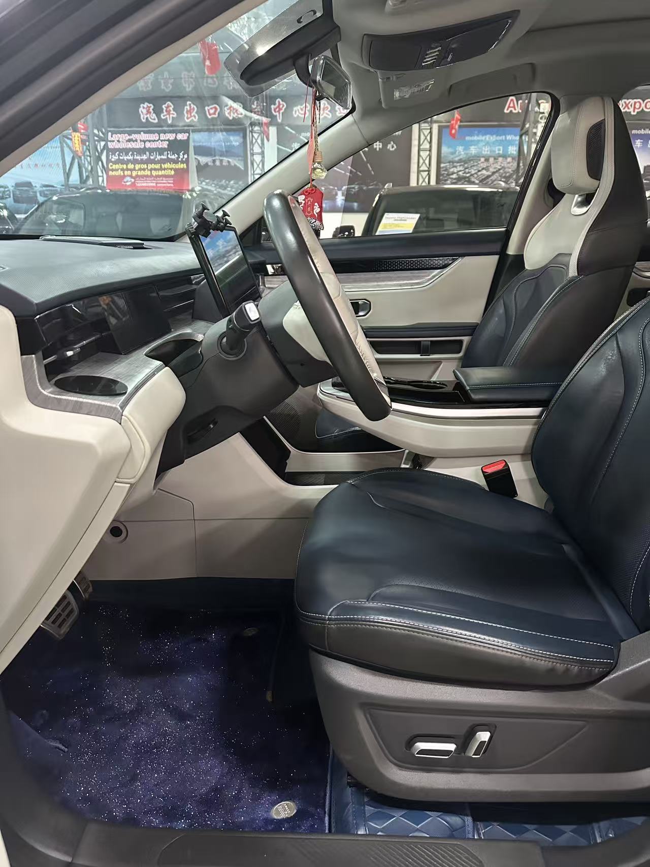 Jetour 2023 car image #2