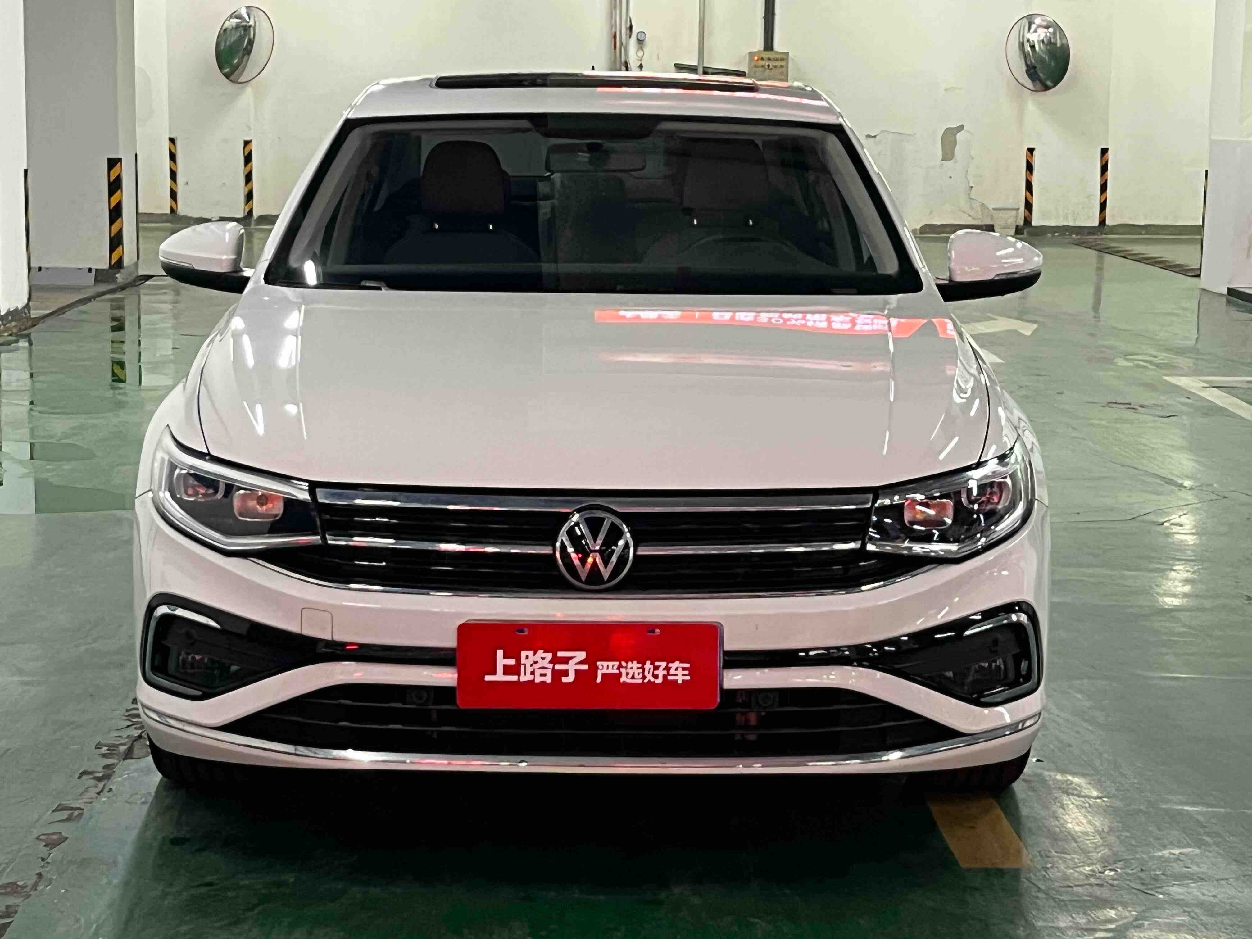 Volkswagen Bora 2023 car image #2