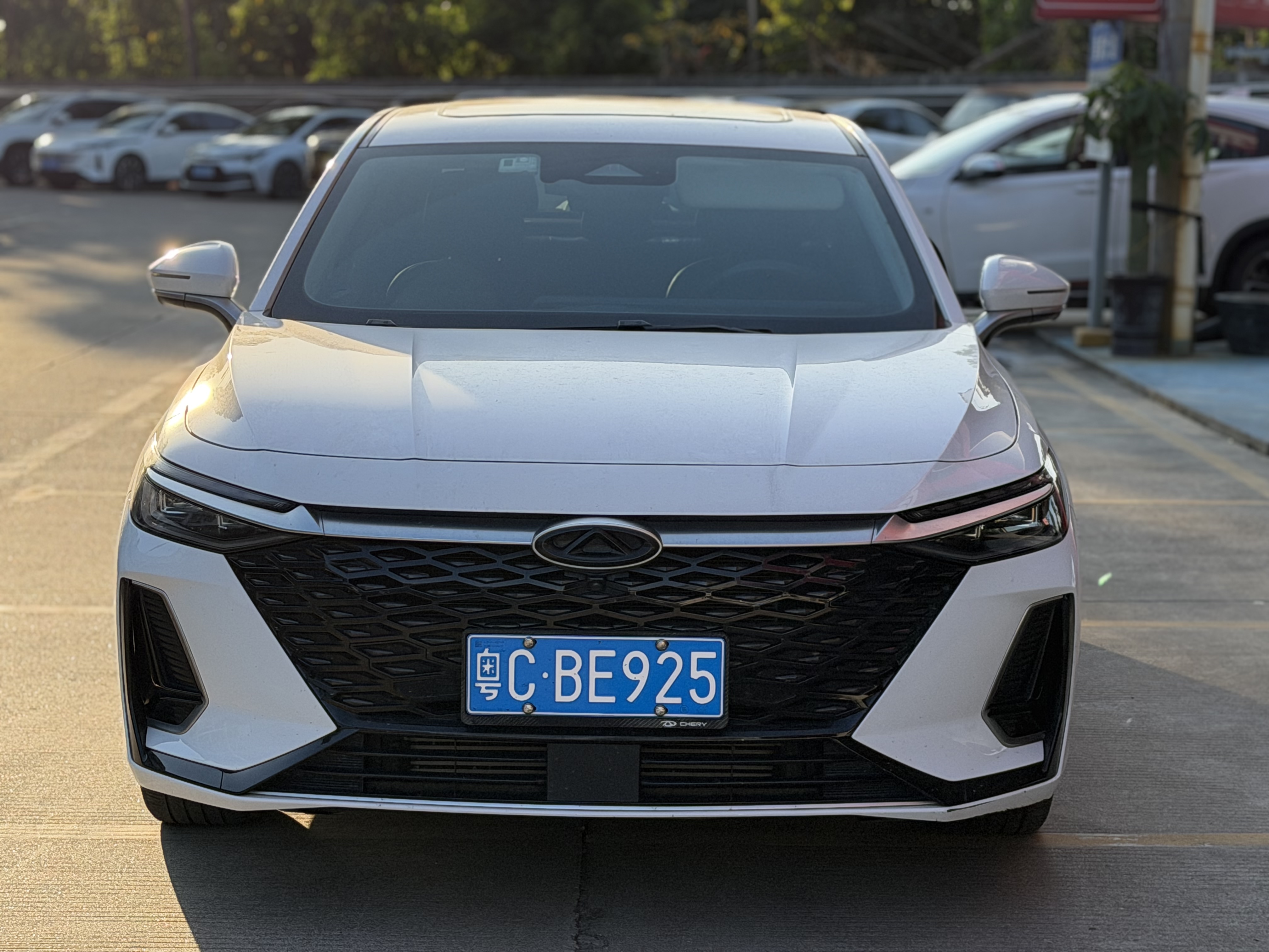Chery Arrizo 8 2023 car image #2