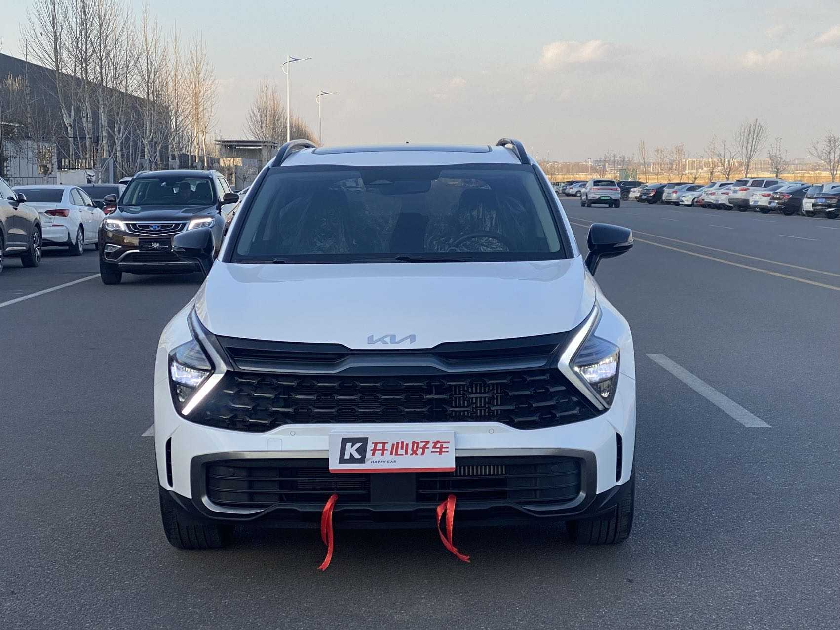 Kia Sportage 2023 car image #2