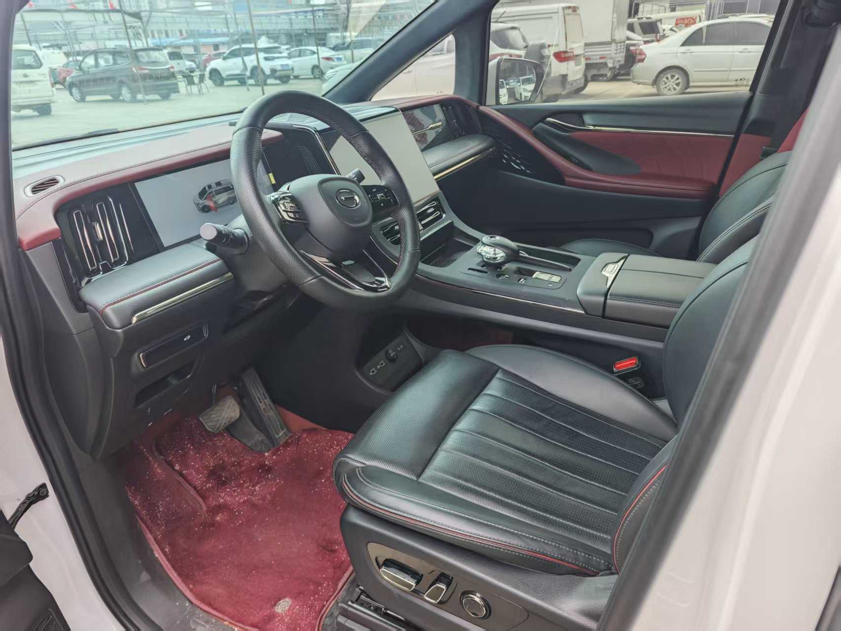 广汽传祺 传祺M8 2024 汽车图片 #2