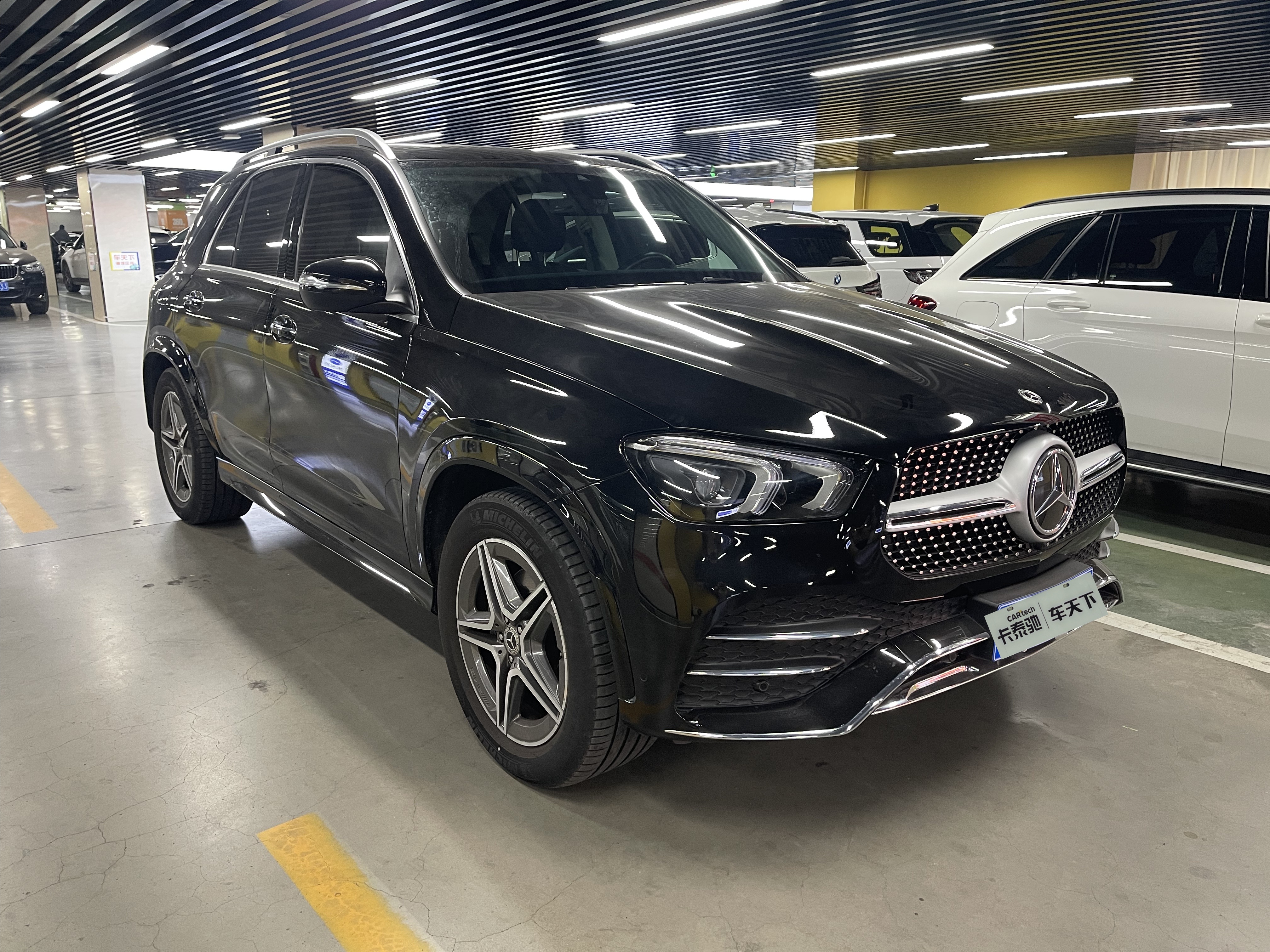 Mercedes-Benz GLE Class 2023 #2 Mercedes-Benz GLE Class 2023 car image #2
