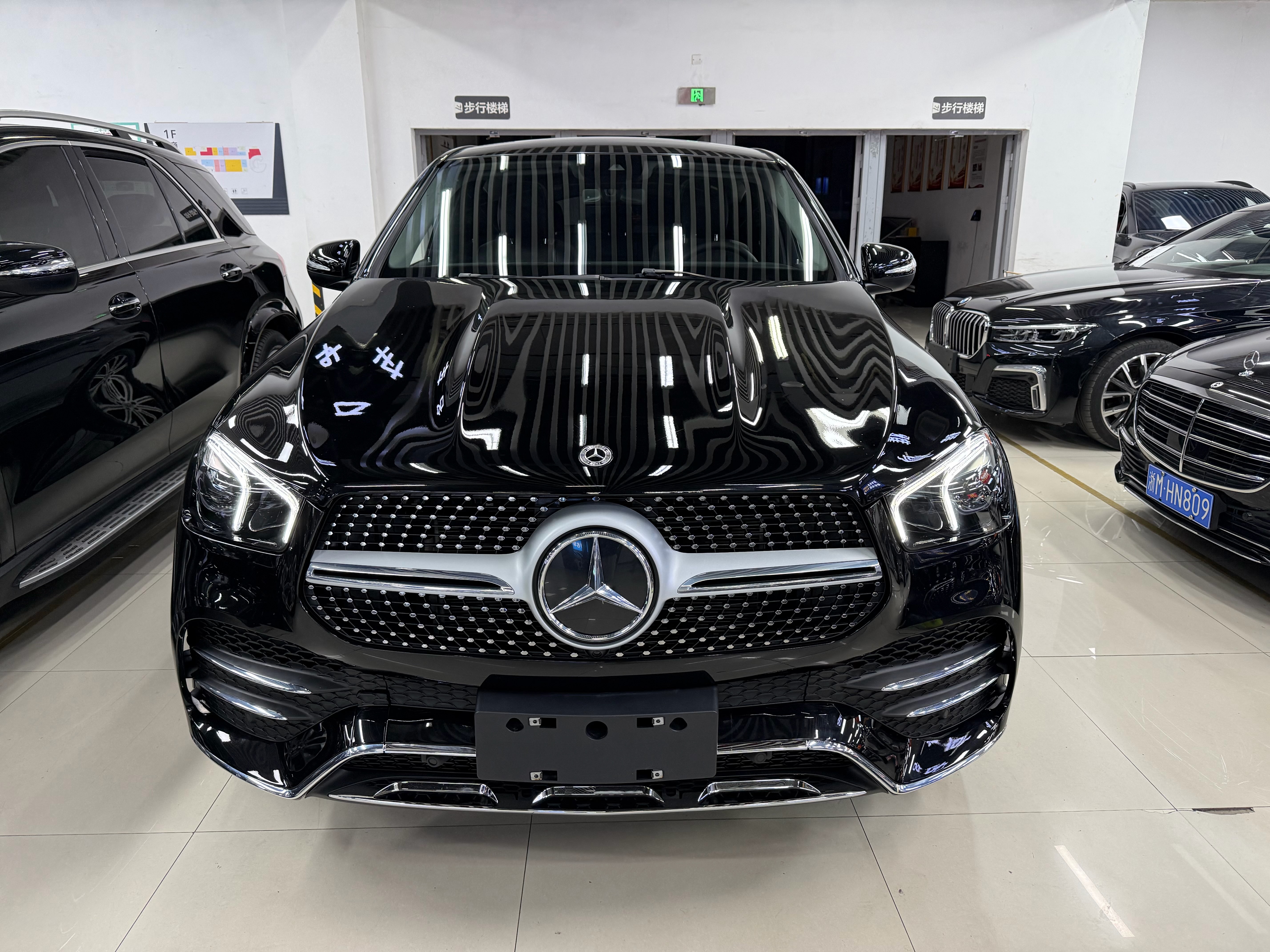 Mercedes-Benz GLE Coupe 2023 صورة سيارة #2