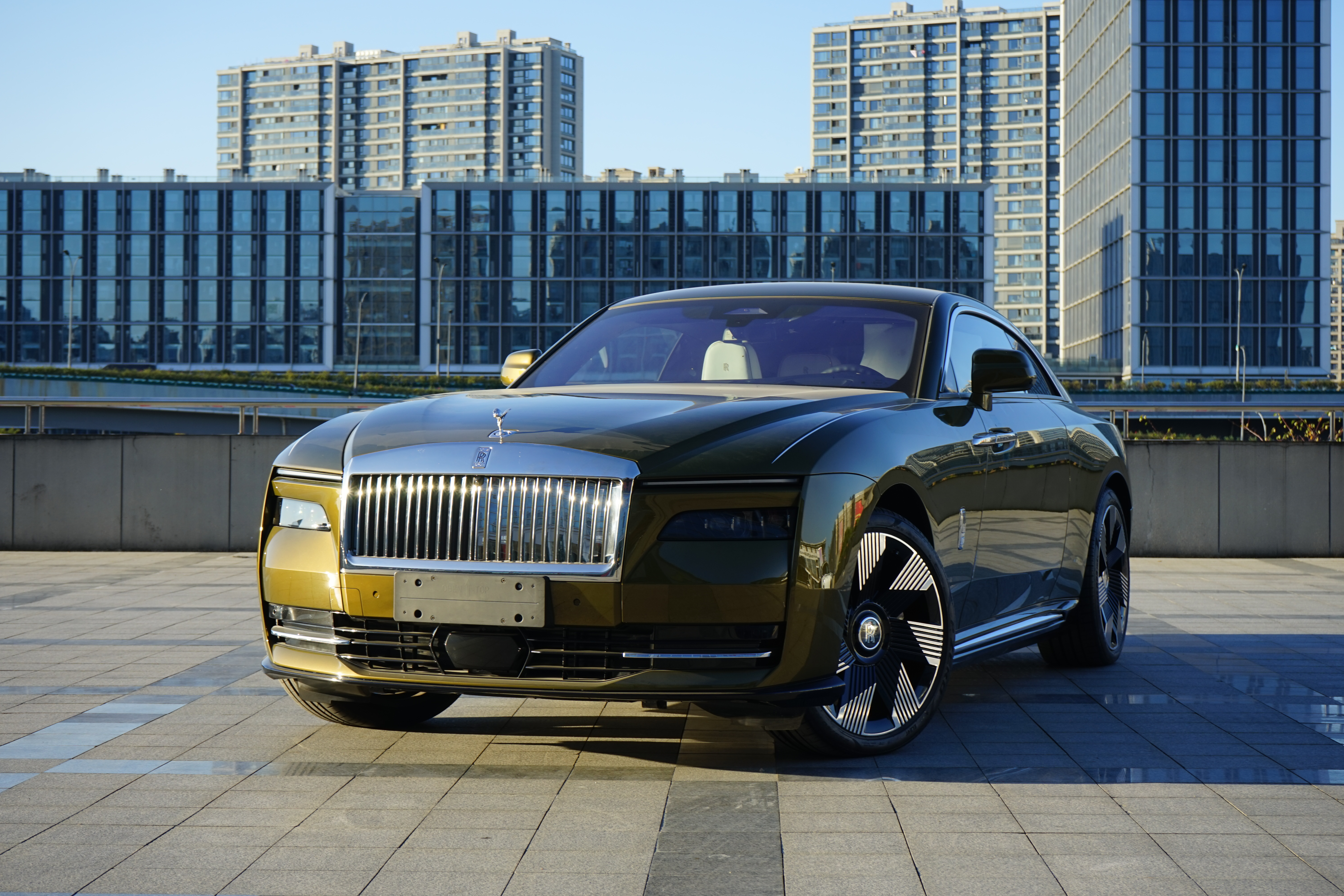 劳斯莱斯 闪灵 2024 #2 劳斯莱斯 闪灵 2024 汽车图片 #2