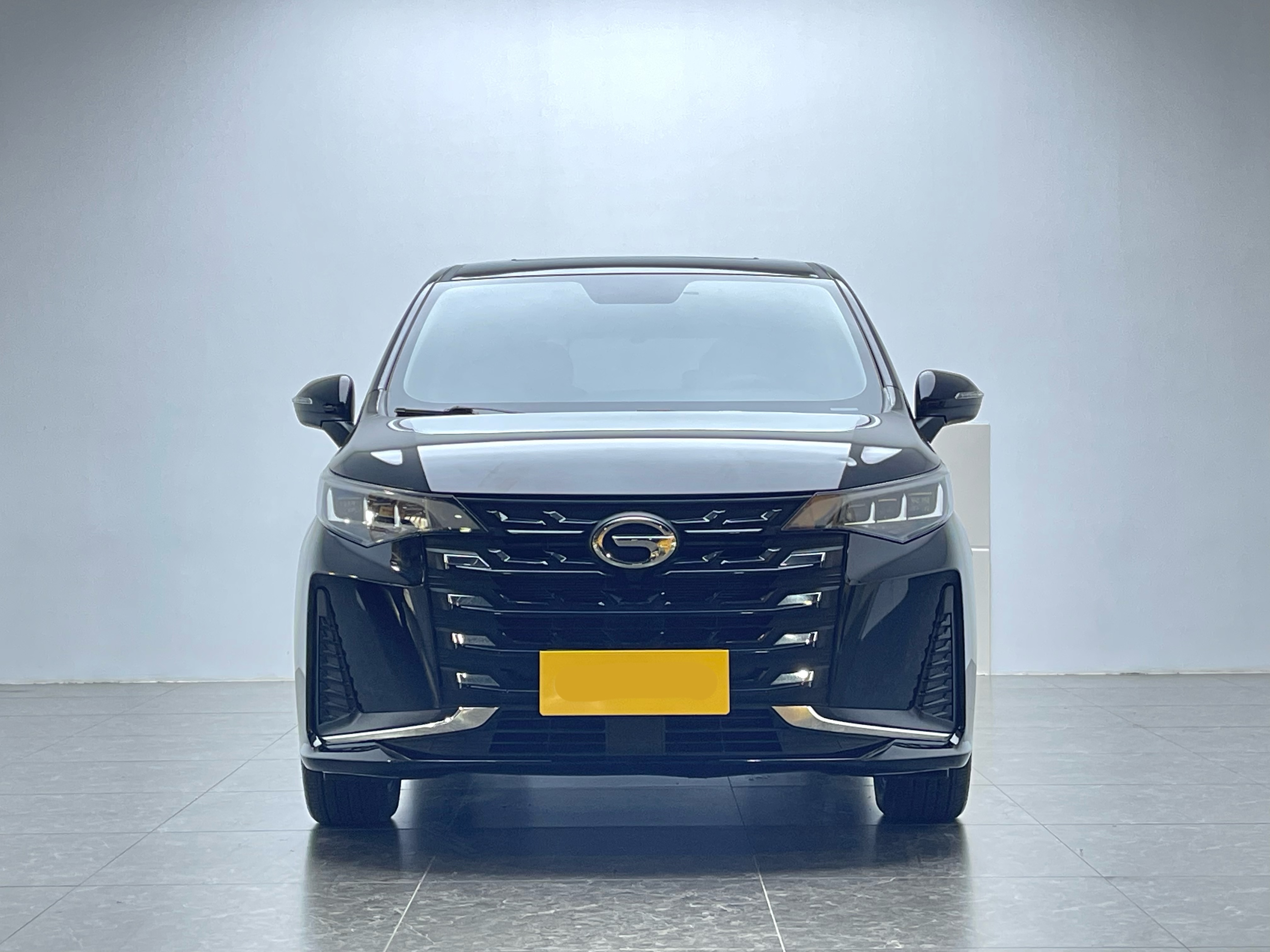 GAC Trumpchi M6 2023 car image #2