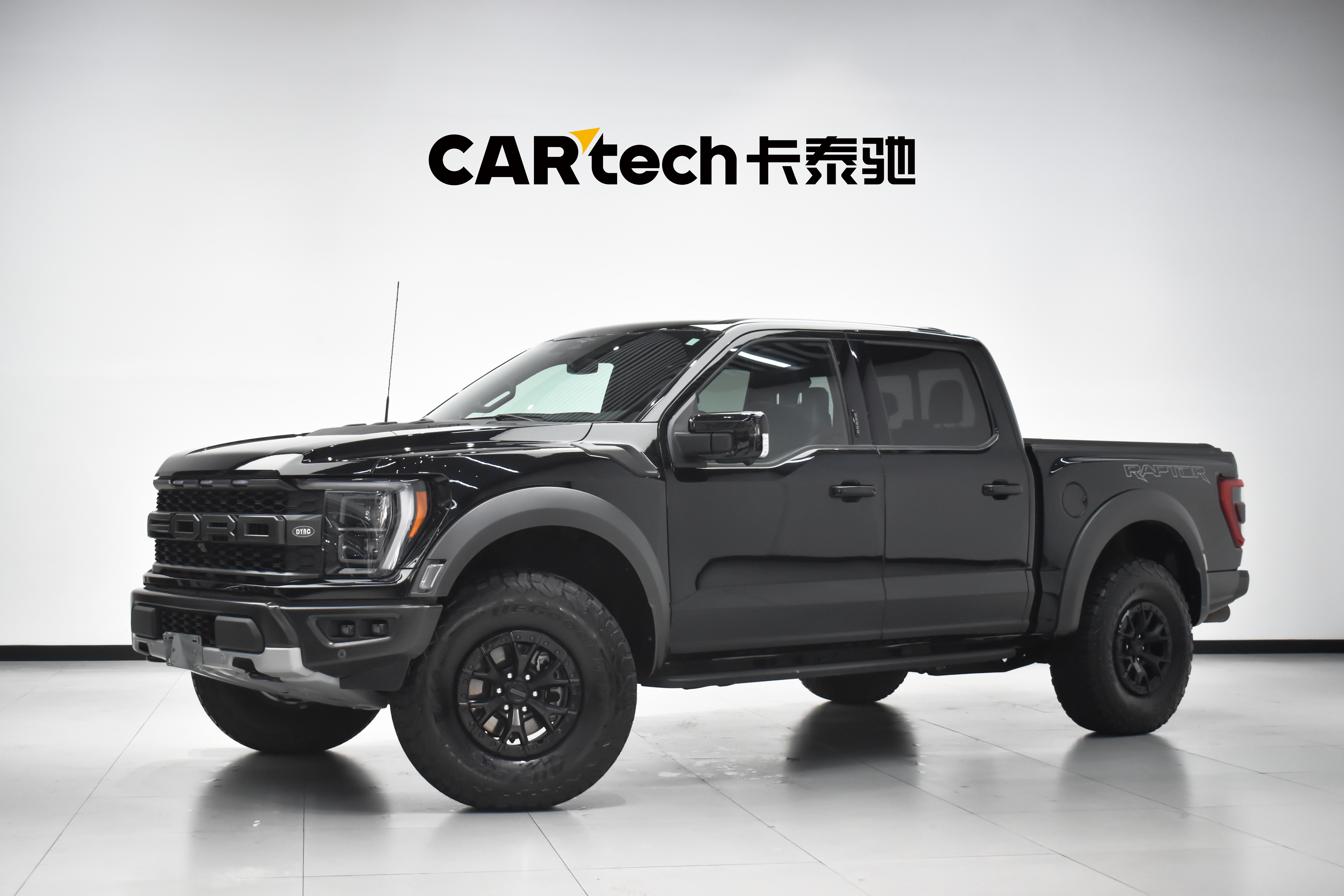 Ford F-150 Raptor 2024 immagine di auto #2