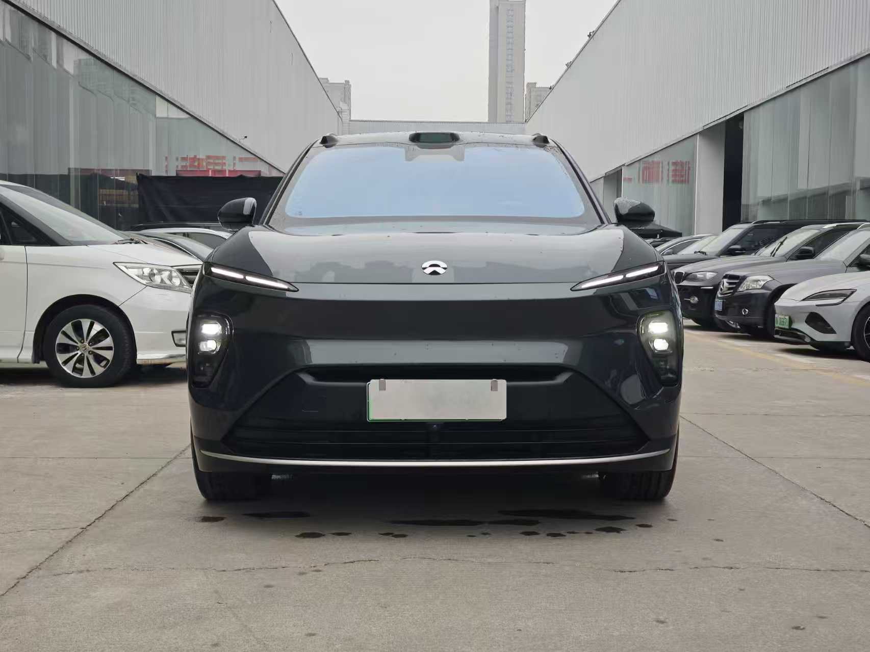 蔚来 蔚来ES8 2023 汽车图片 #2