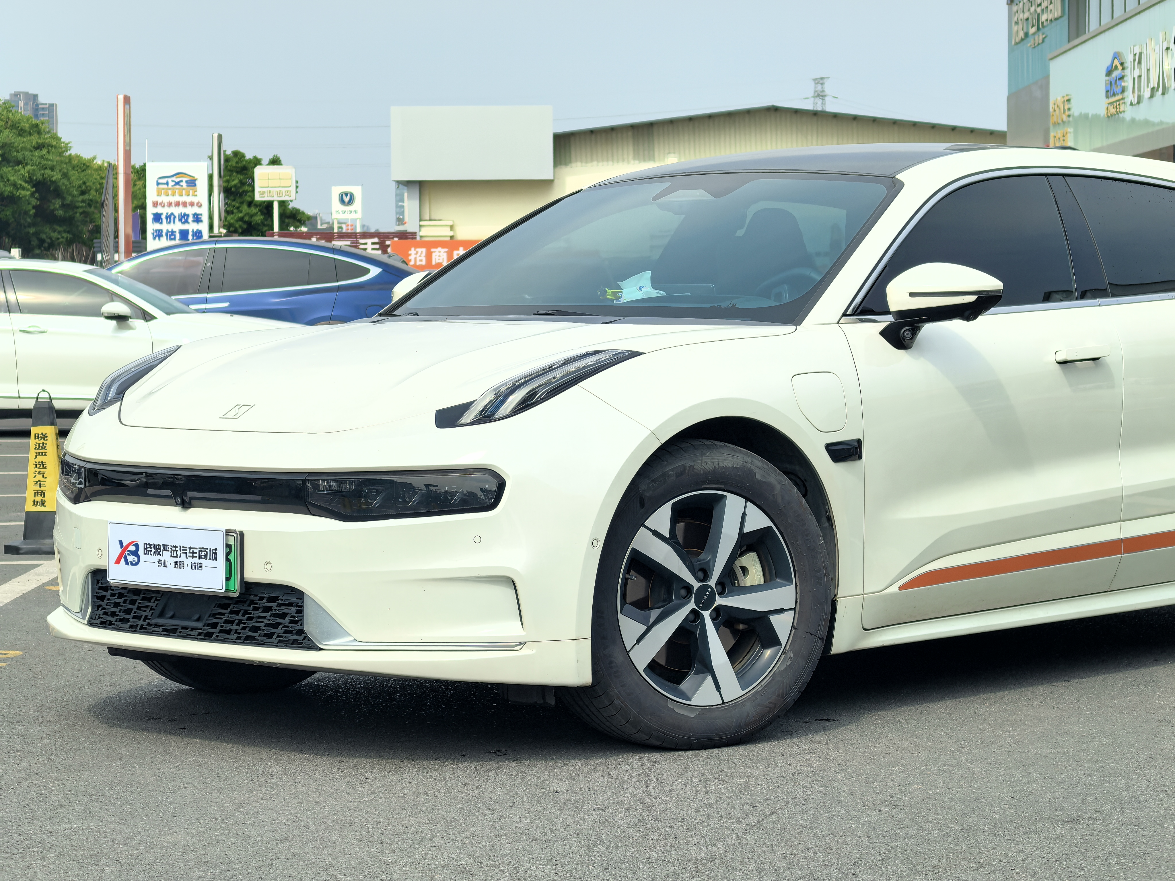 极氪 极氪001 2023 汽车图片 #2