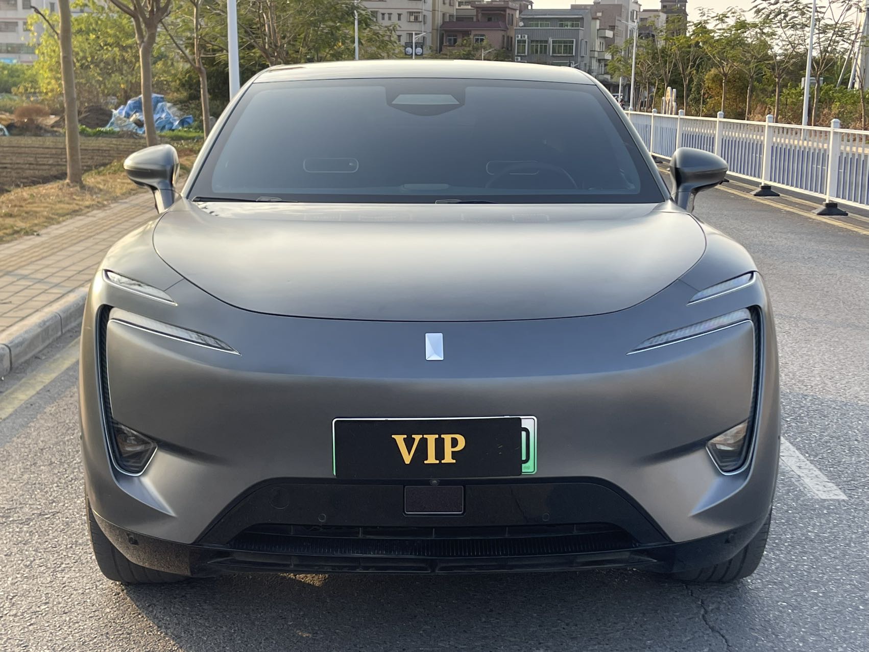 Avatr 11 2023 car image #2