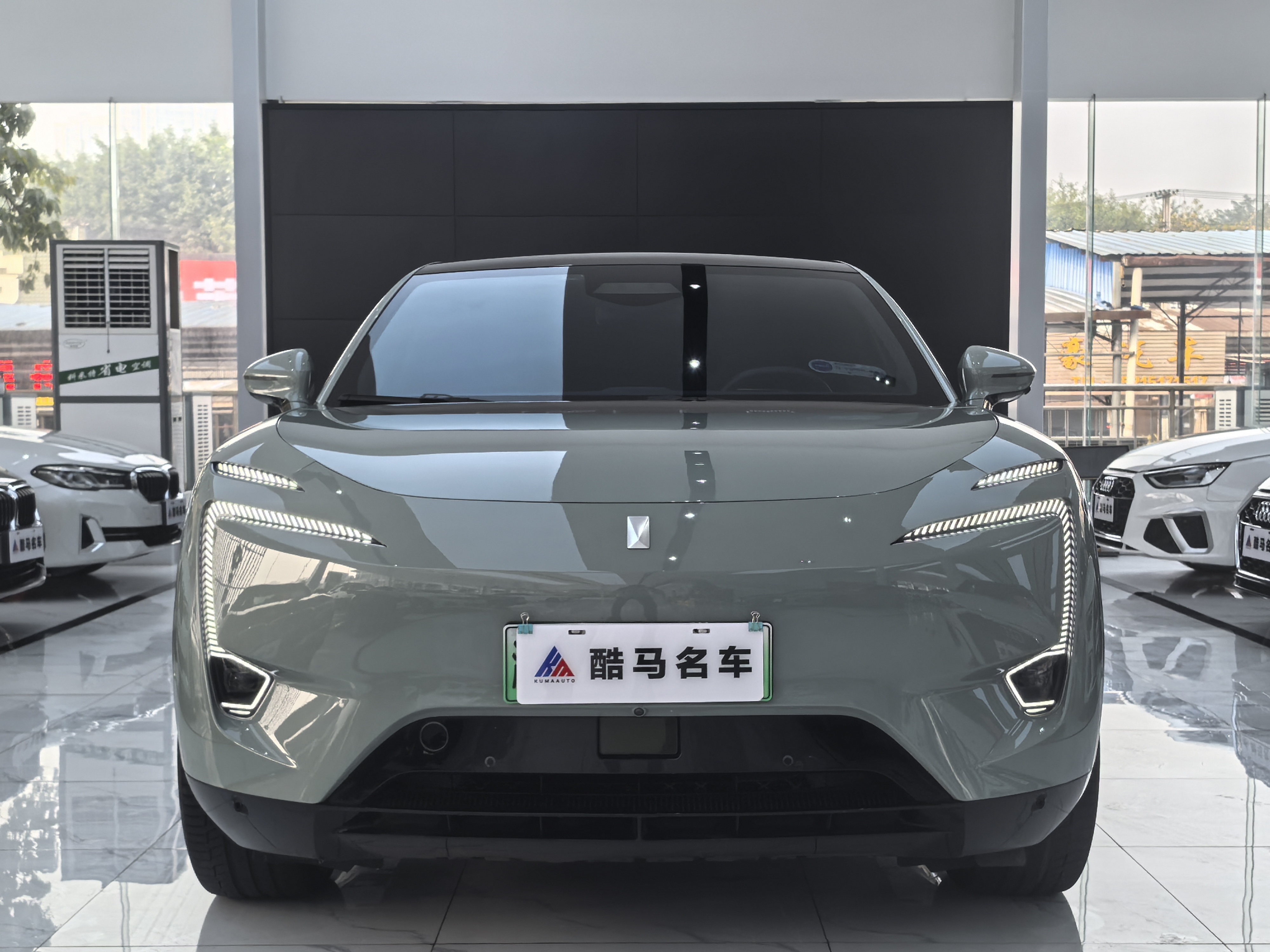 Avatr 11 2023 immagine di auto #2