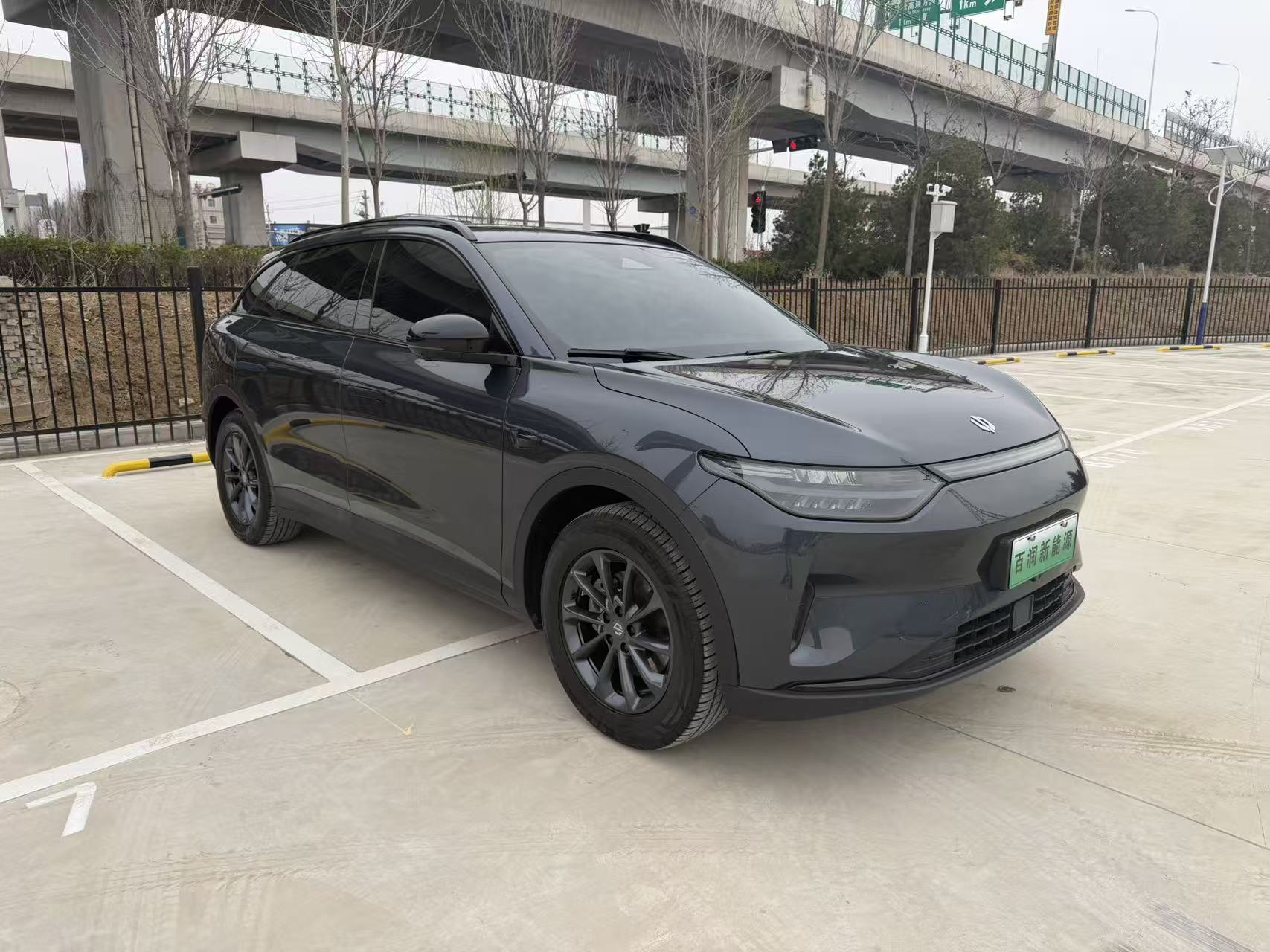 零跑汽车 零跑C11 2023 汽车图片 #2