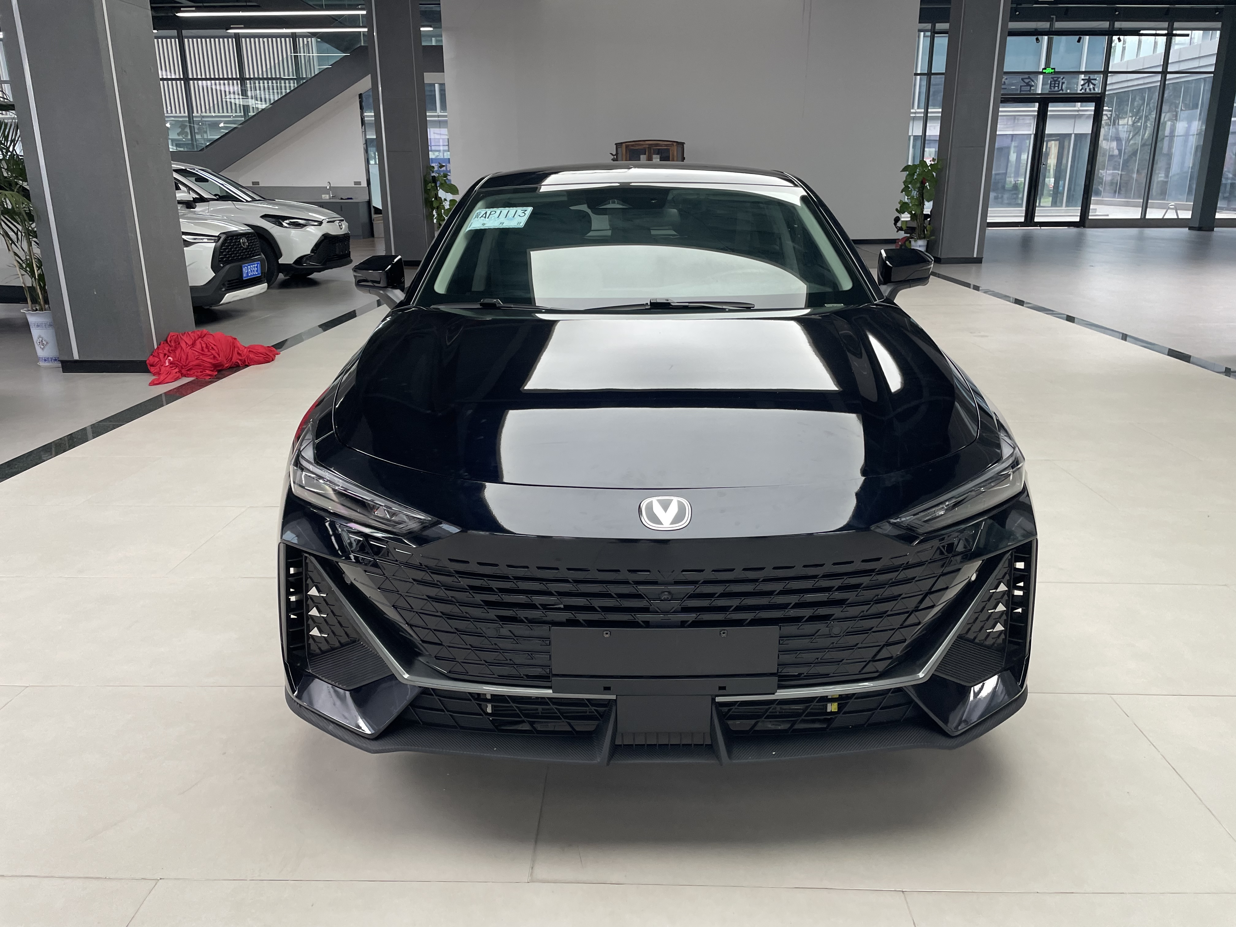 Changan UNI-K iDD 2023 car image #2