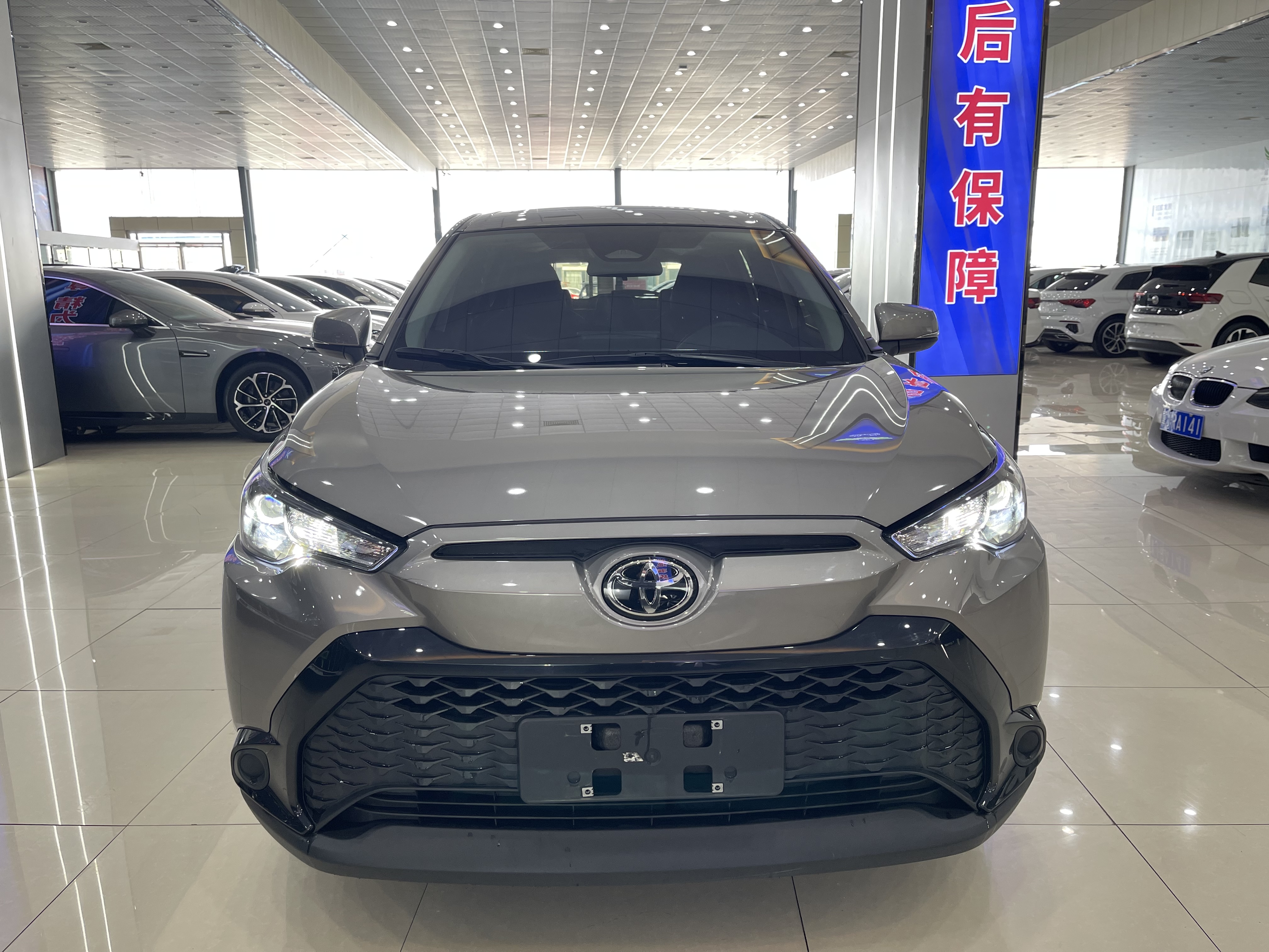 Toyota Frontlander 2023 car image #2