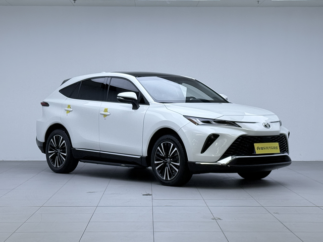 Toyota Venza 2024 car image #2