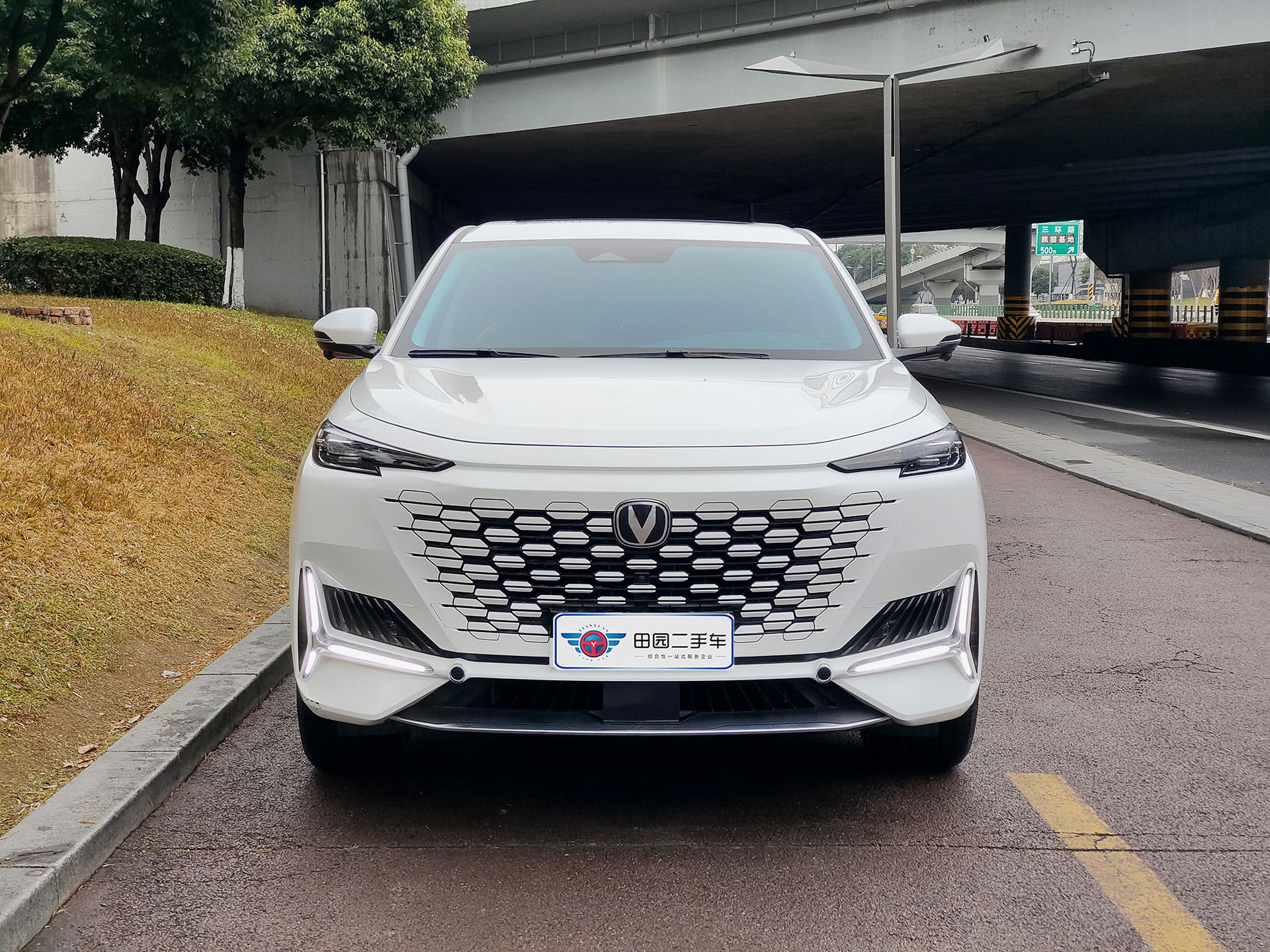 Changan UNI-K 2024 #2 Changan UNI-K 2024 car image #2