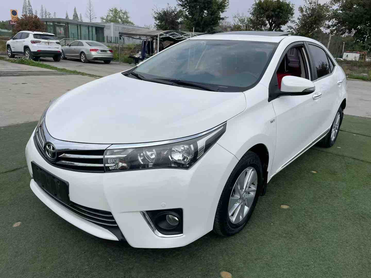 Toyota 2016 car image #2