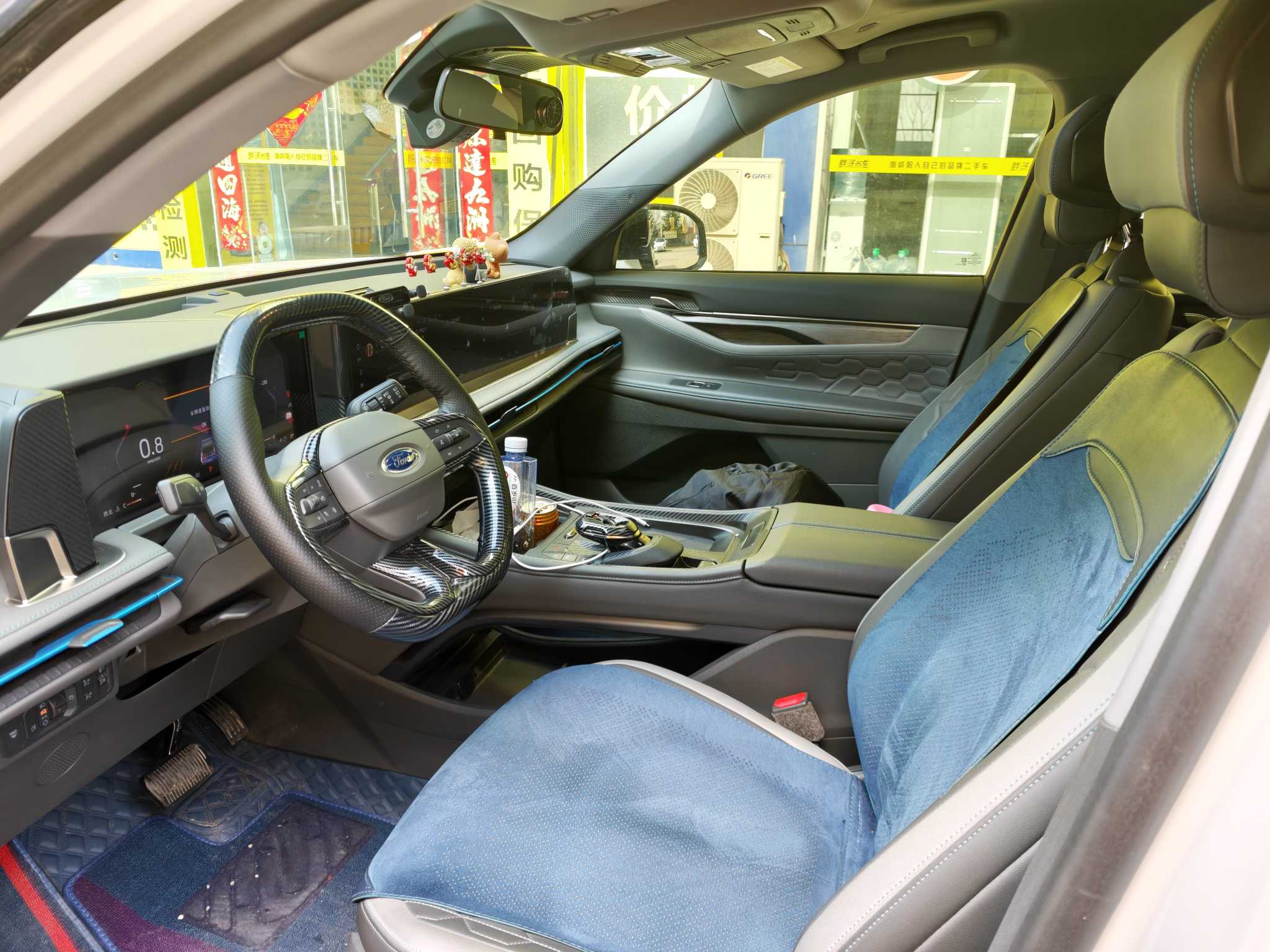 Ford Edge 2023 immagine di auto #2