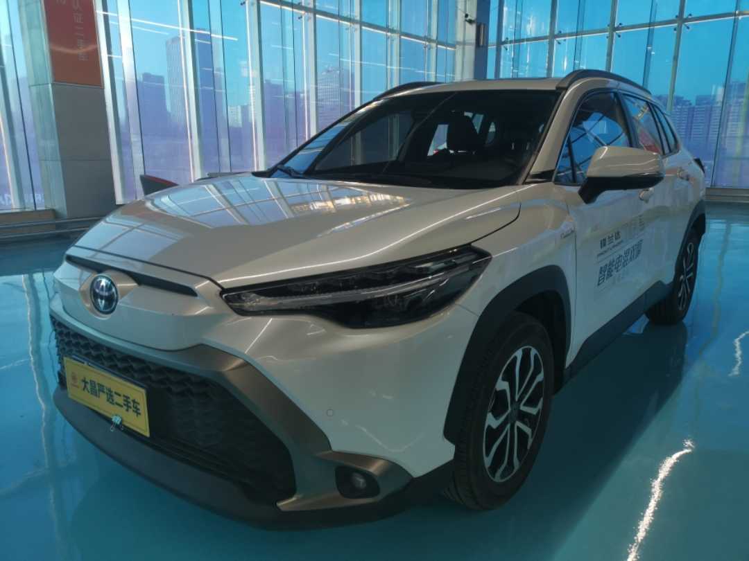 Toyota Frontlander 2023 car image #2