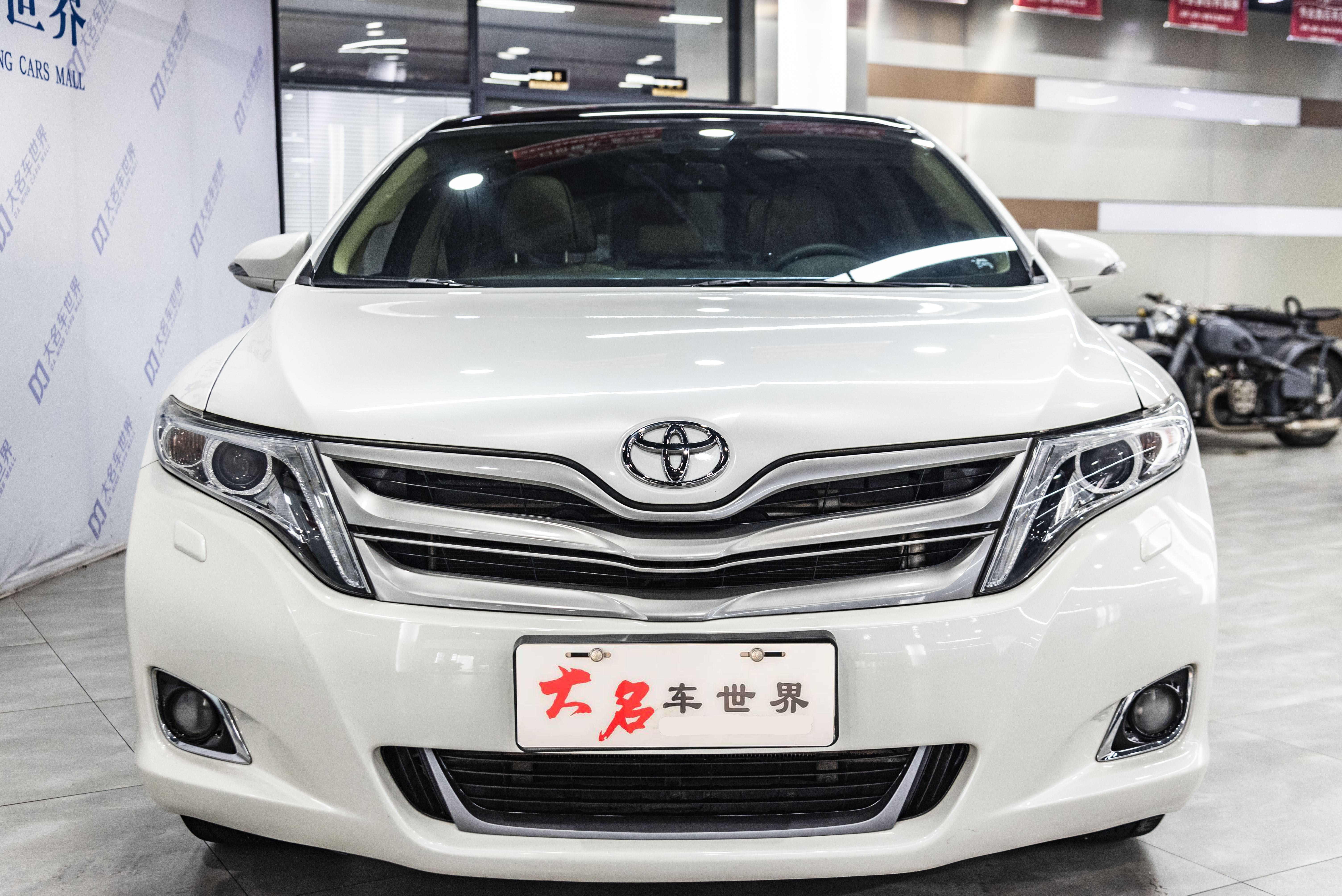 Toyota 2013 car image #2