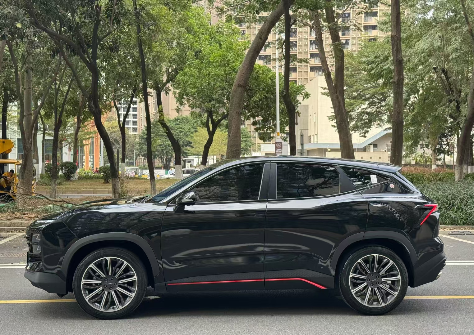 Dashing 2022 car image #2