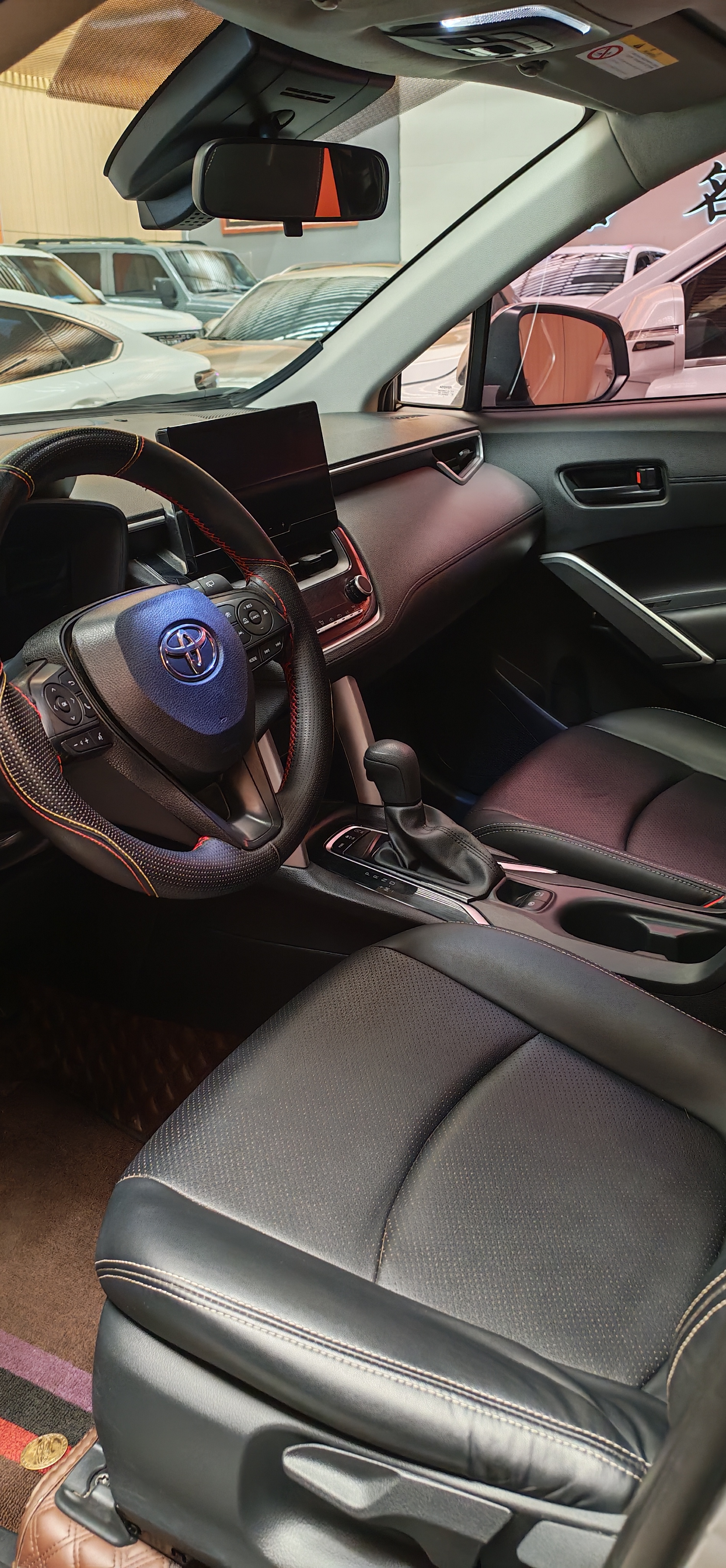 Toyota Corolla Cross 2023 #2 Toyota Corolla Cross 2023 car image #2