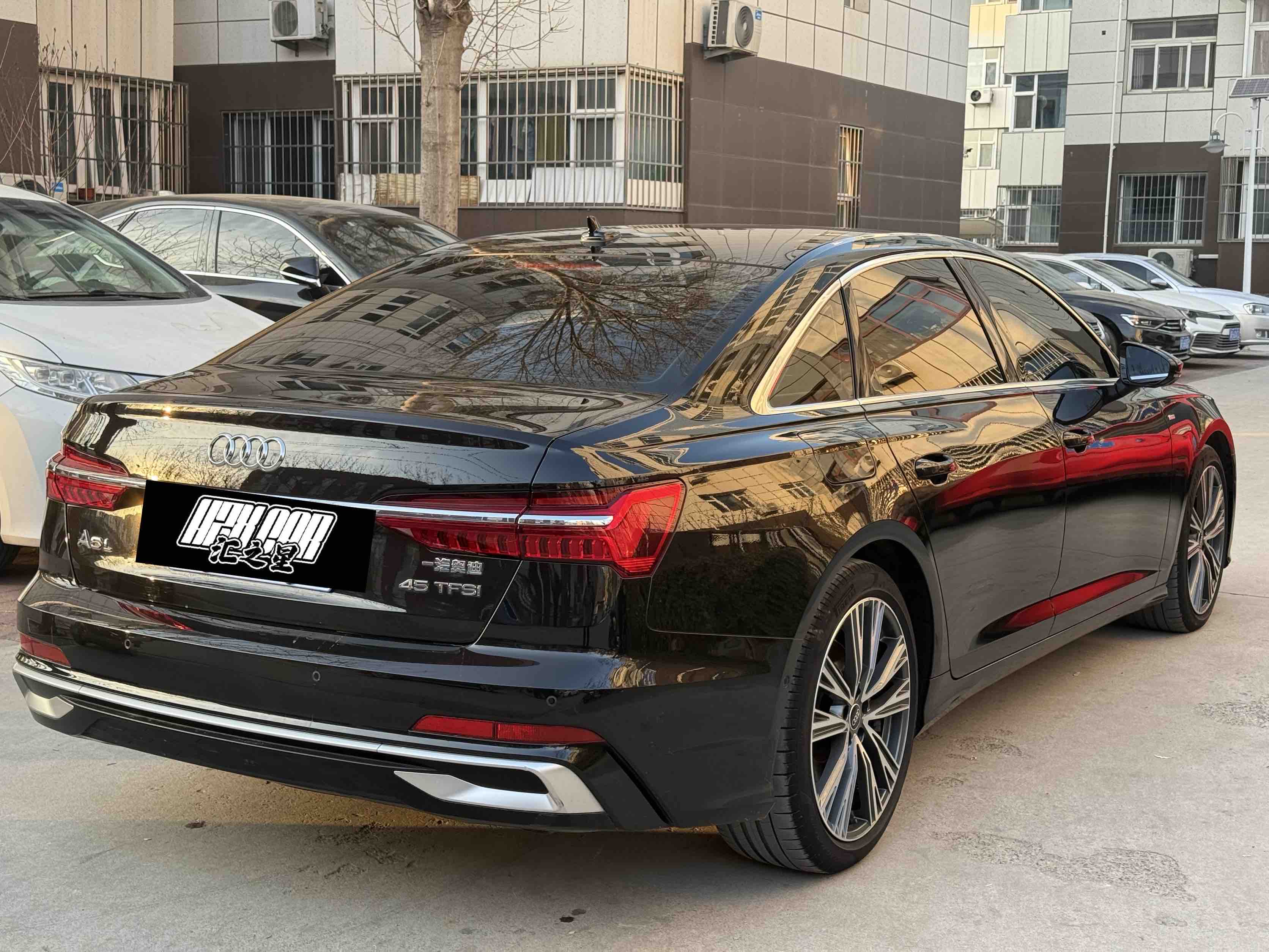 Audi A6L 2023 car image #2