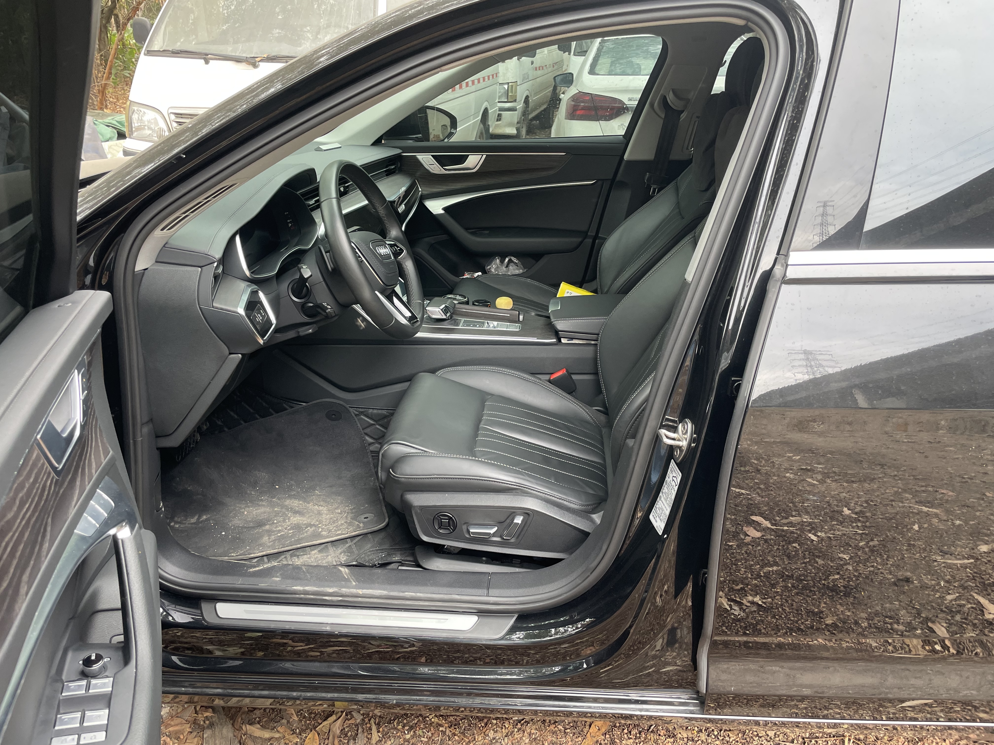 Audi A6L 2023 car image #2