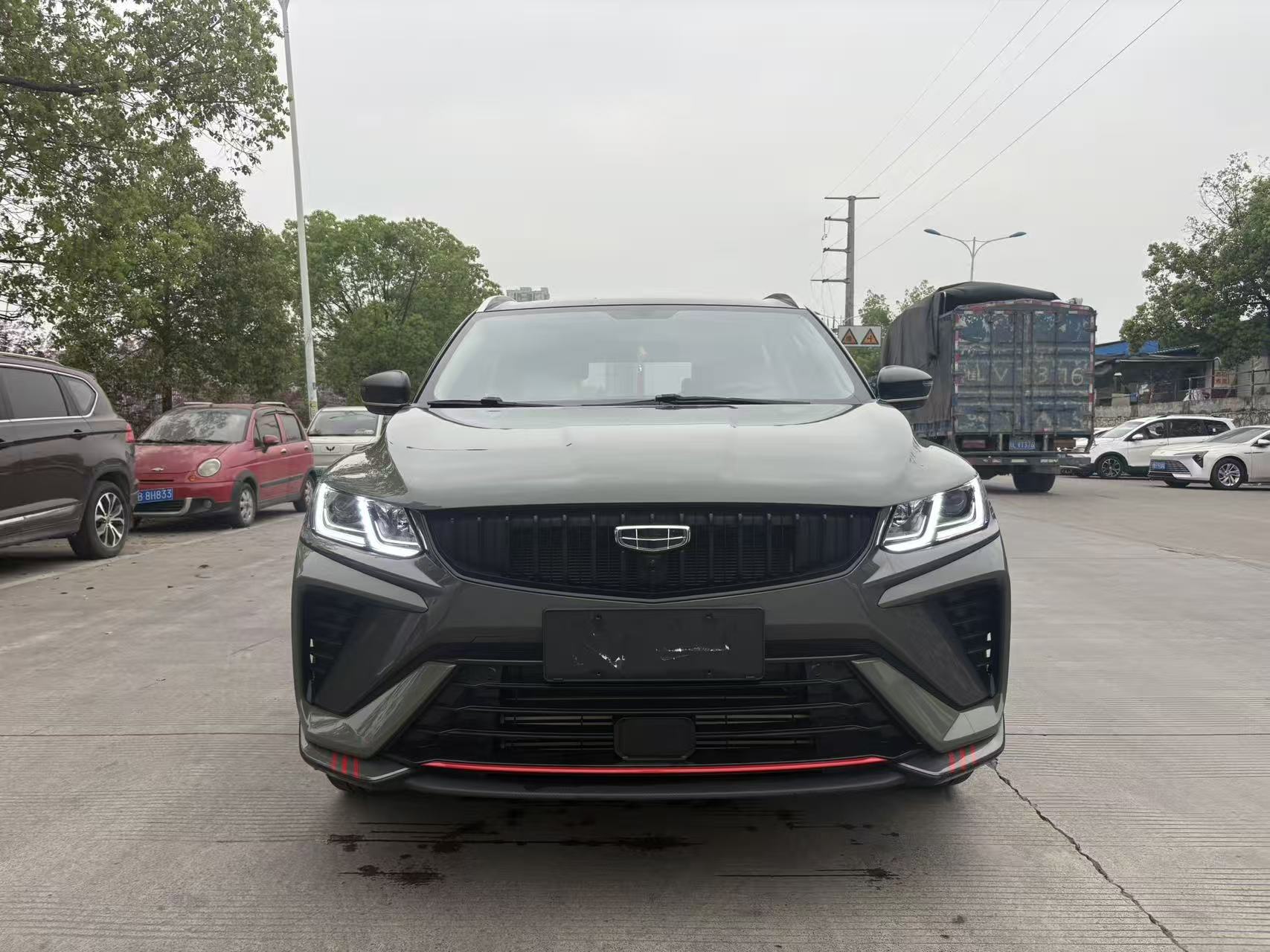 GEELY Coolray 2023 immagine di auto #2