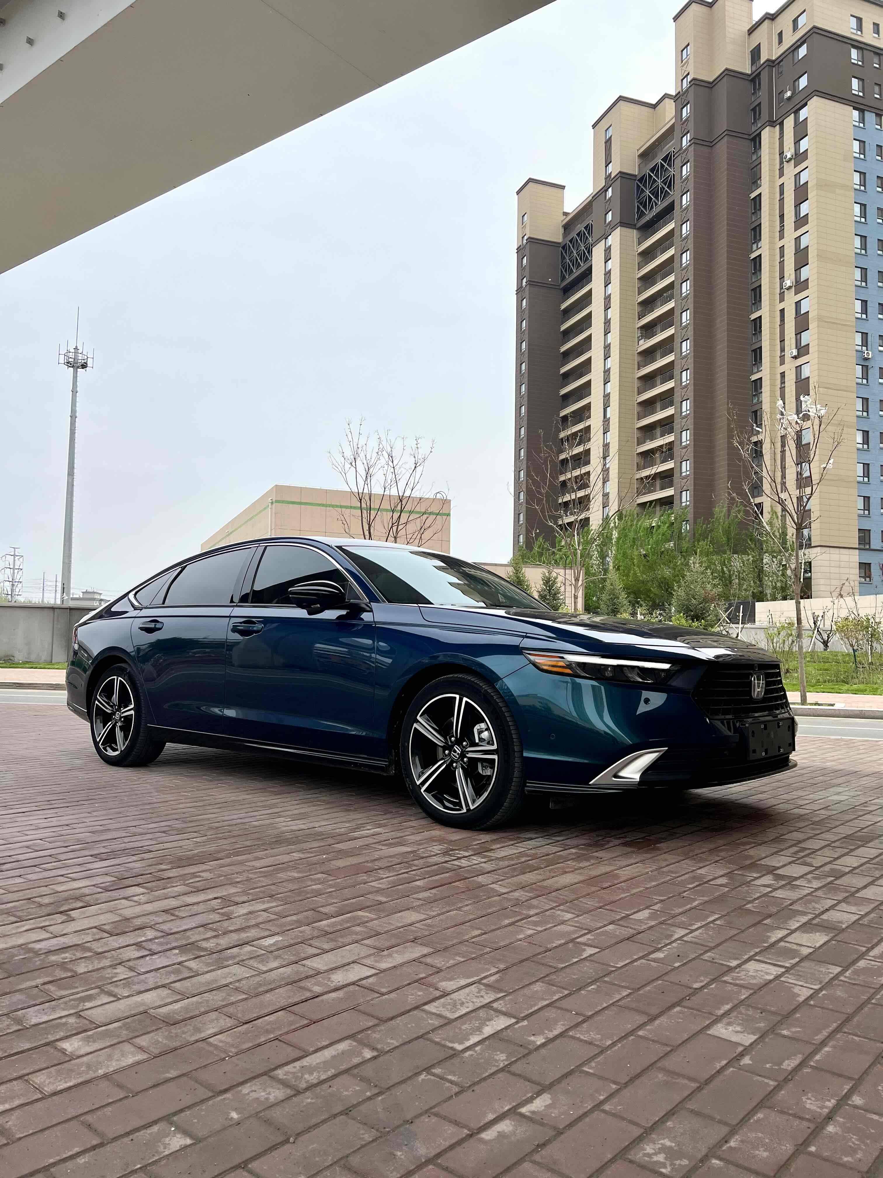 Honda Accord New Energy 2023 car image #2