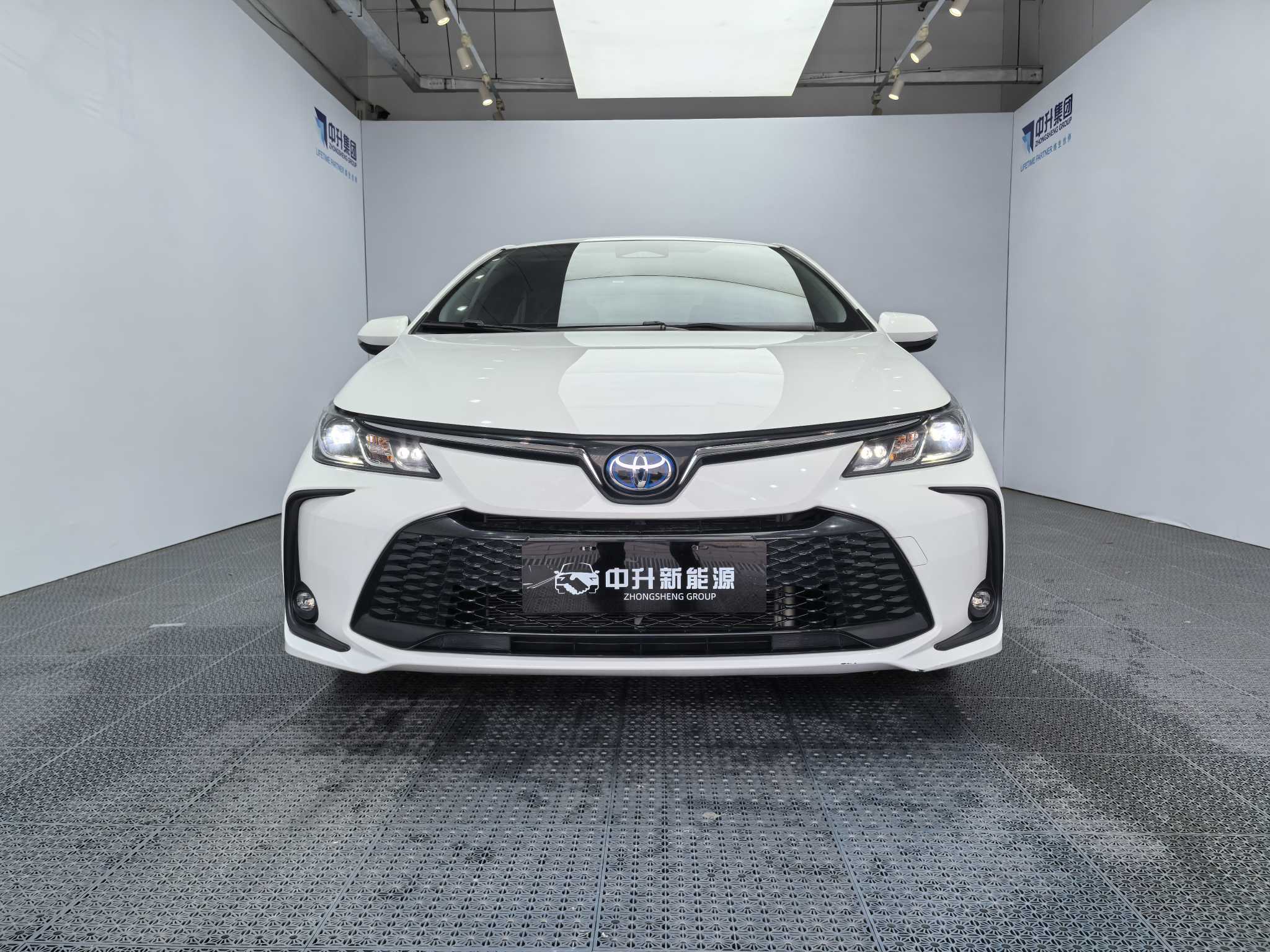 Toyota Corolla 2023 car image #2