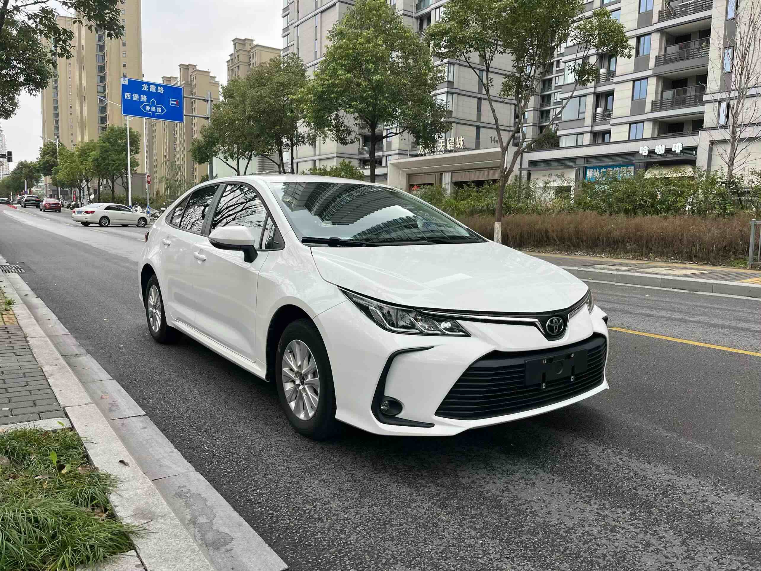 Corolla 2024 car image #2